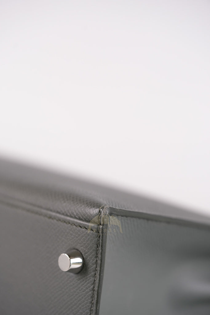 Kelly II Sellier 28 in Vert Amande Epsom Leather Palladium Hardware Stamp D(2019) | Purse Maison Luxury Bags Shop