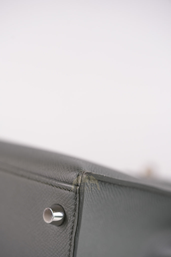 Kelly II Sellier 28 in Vert Amande Epsom Leather Palladium Hardware Stamp D(2019) | Purse Maison Luxury Bags Shop