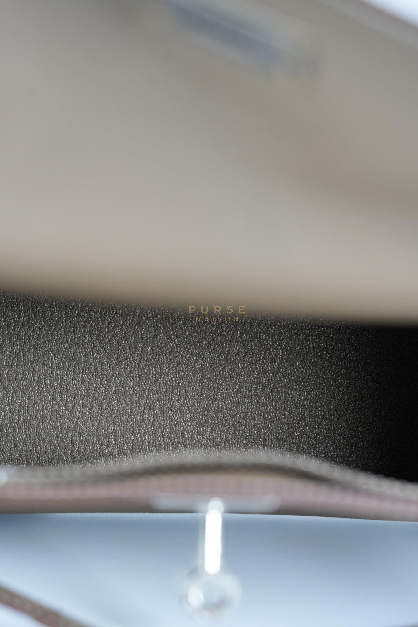 Kelly Messenger PM in Etoupe Evercolor Leather Palladium Hardware Stamp K (2025) | Purse Maison Luxury Bags Shop