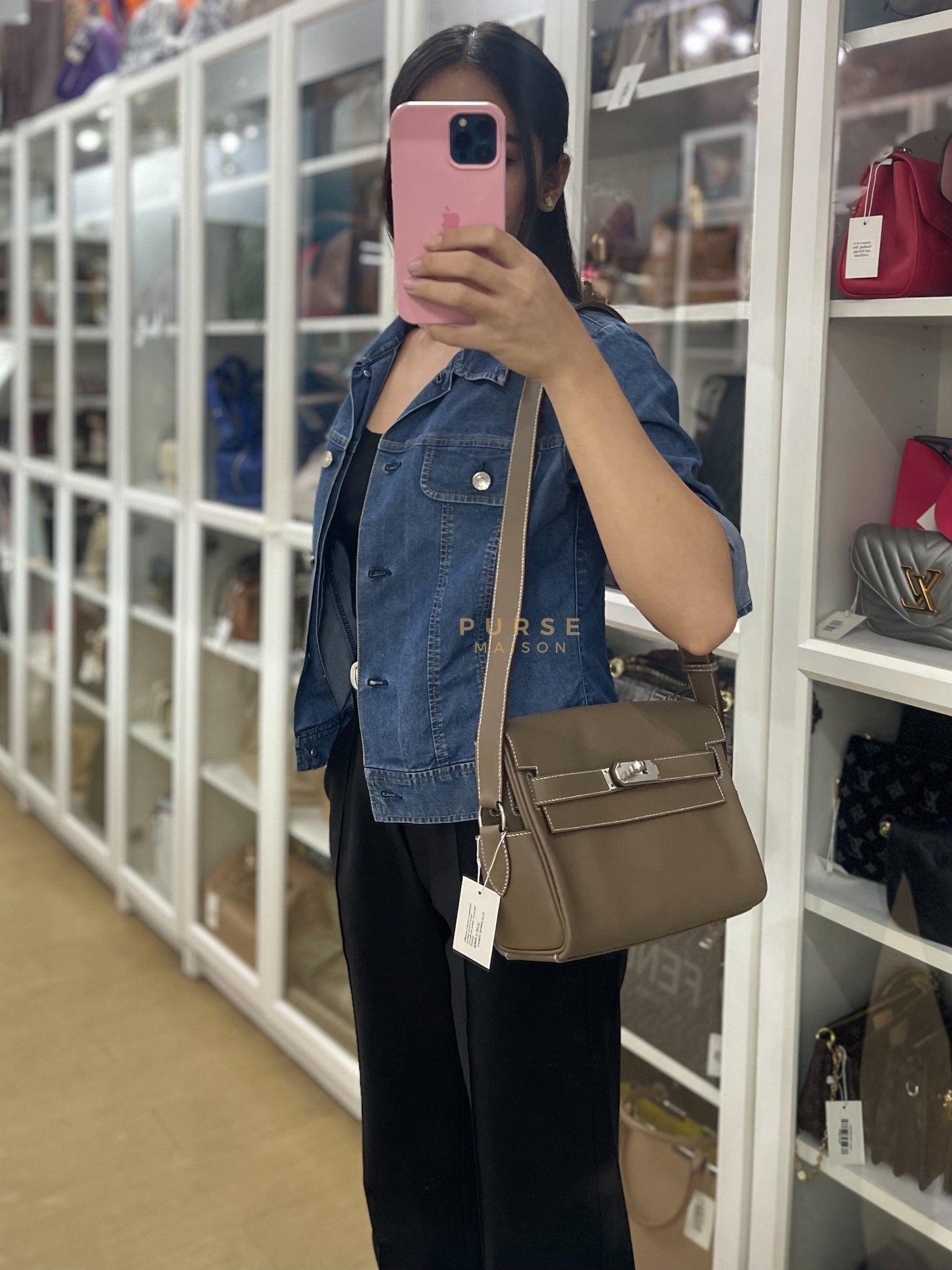 Kelly Messenger PM in Etoupe Evercolor Leather Palladium Hardware Stamp K (2025) | Purse Maison Luxury Bags Shop