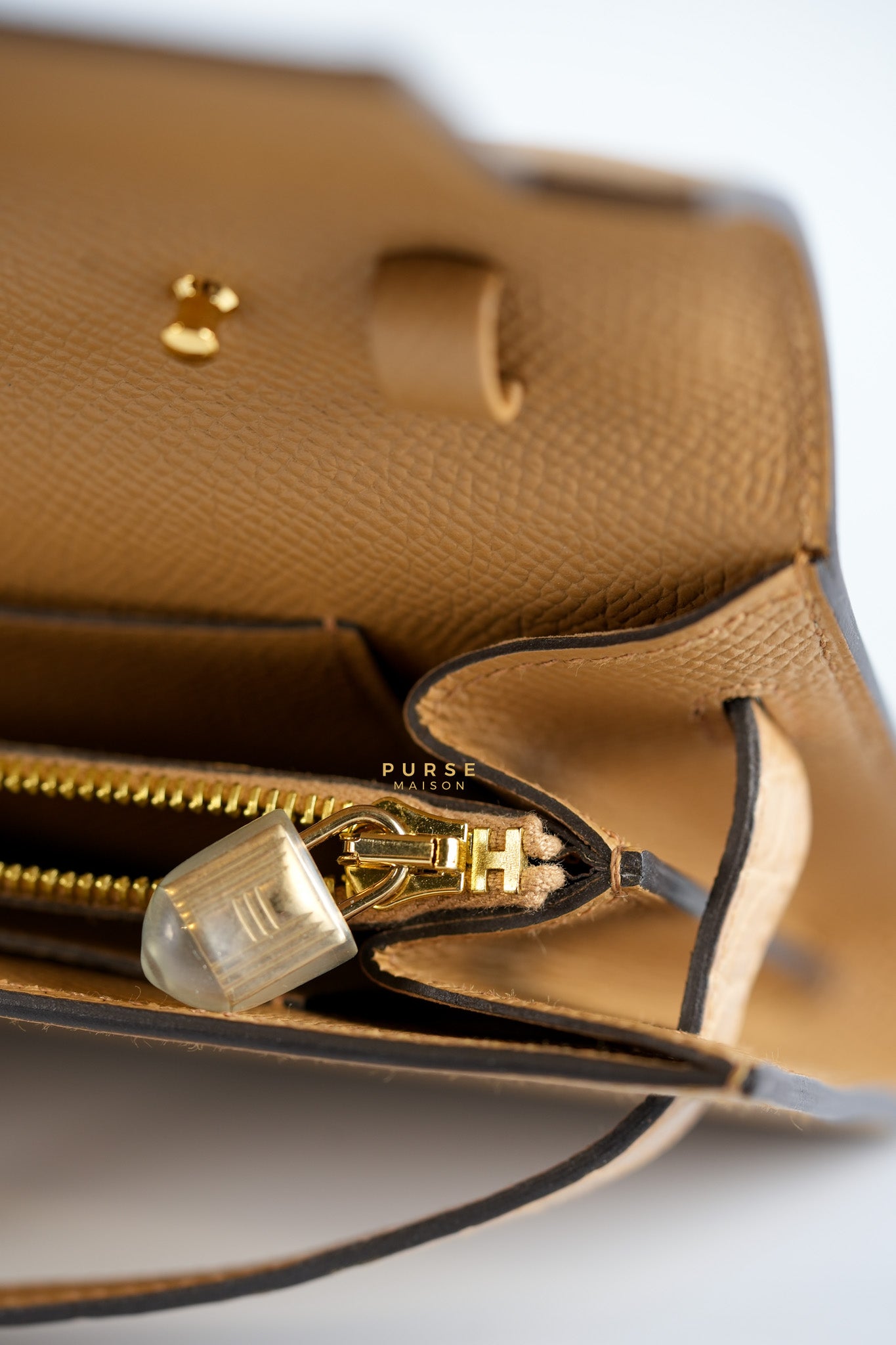 Kelly To Go Touch Chai Gold Hardware | Purse Maison Luxury Bags Shop