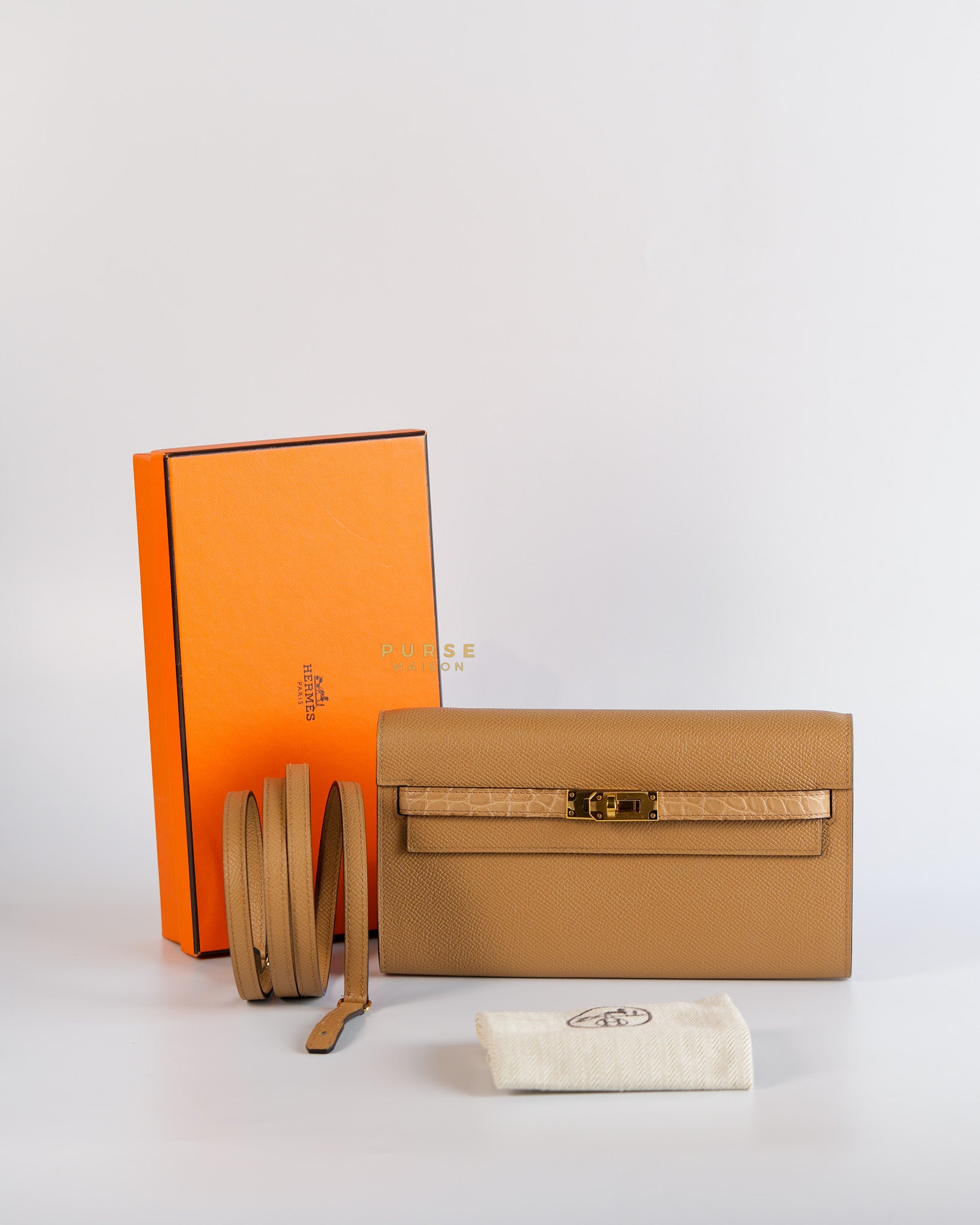 Kelly To Go Touch Chai Gold Hardware | Purse Maison Luxury Bags Shop