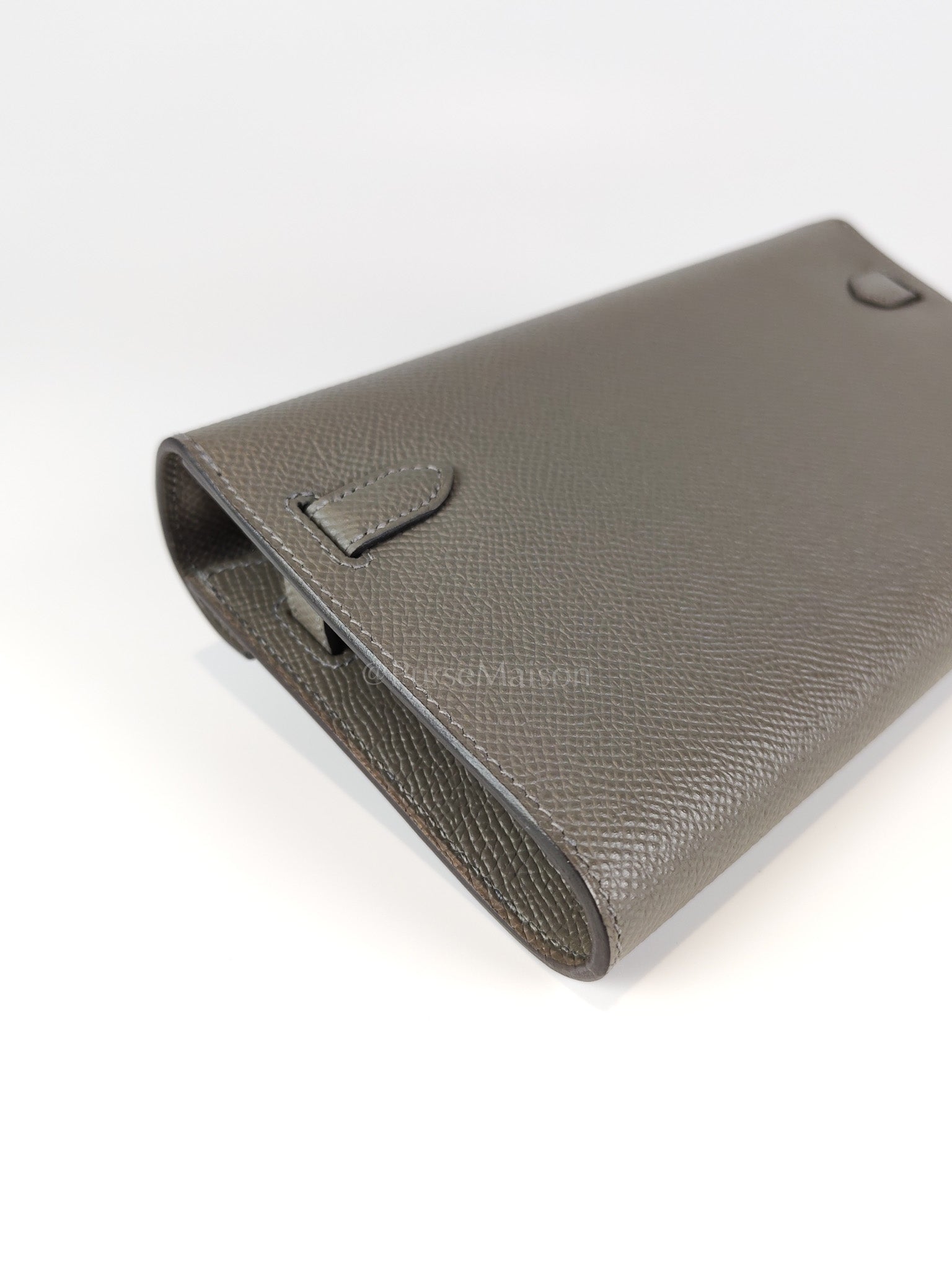 Kelly To Go Gris Meyer in Epsom Leather and Gold Hardware Stamp U (2022) | Purse Maison Luxury Bags Shop