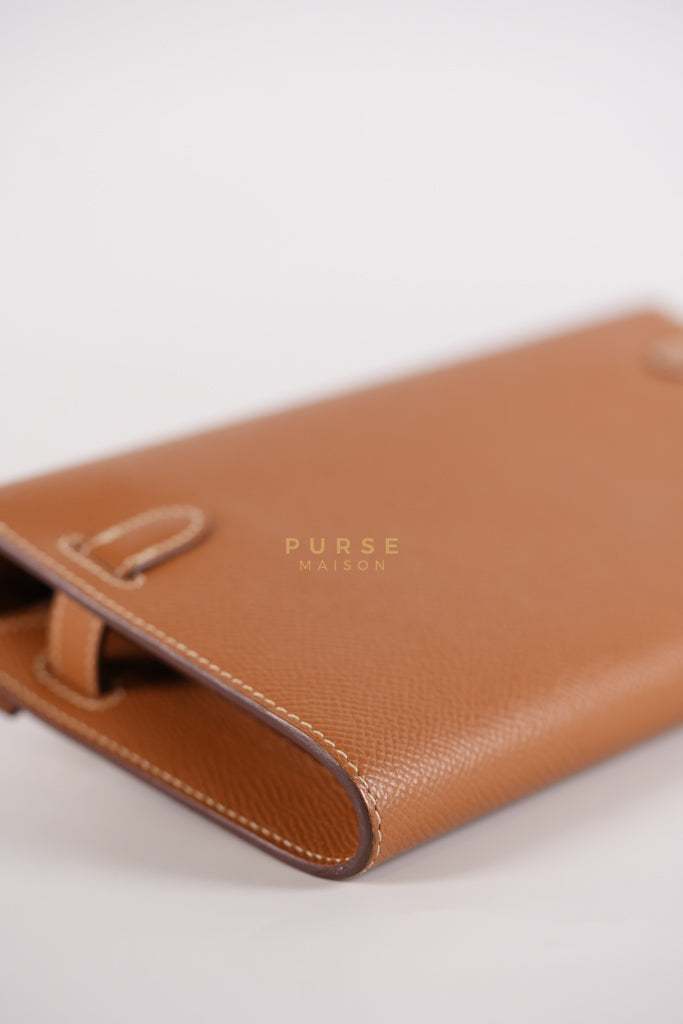 Kelly To Go in Gold Epsom Leather and Gold Hardware Stamp Y (2020) | Purse Maison Luxury Bags Shop