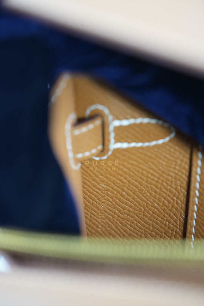 Kelly To Go in Gold Epsom Leather and Gold Hardware Stamp Y (2020) | Purse Maison Luxury Bags Shop