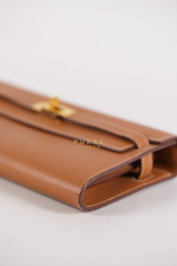 Kelly To Go in Gold Epsom Leather and Gold Hardware Stamp Y (2020) | Purse Maison Luxury Bags Shop