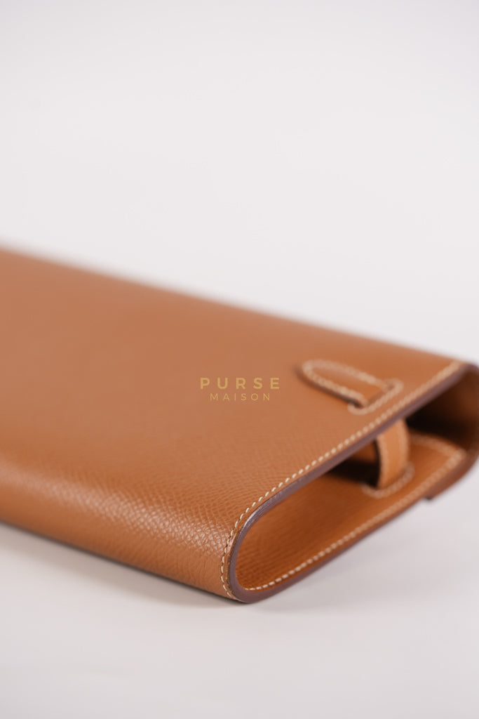 Kelly To Go in Gold Epsom Leather and Gold Hardware Stamp Y (2020) | Purse Maison Luxury Bags Shop