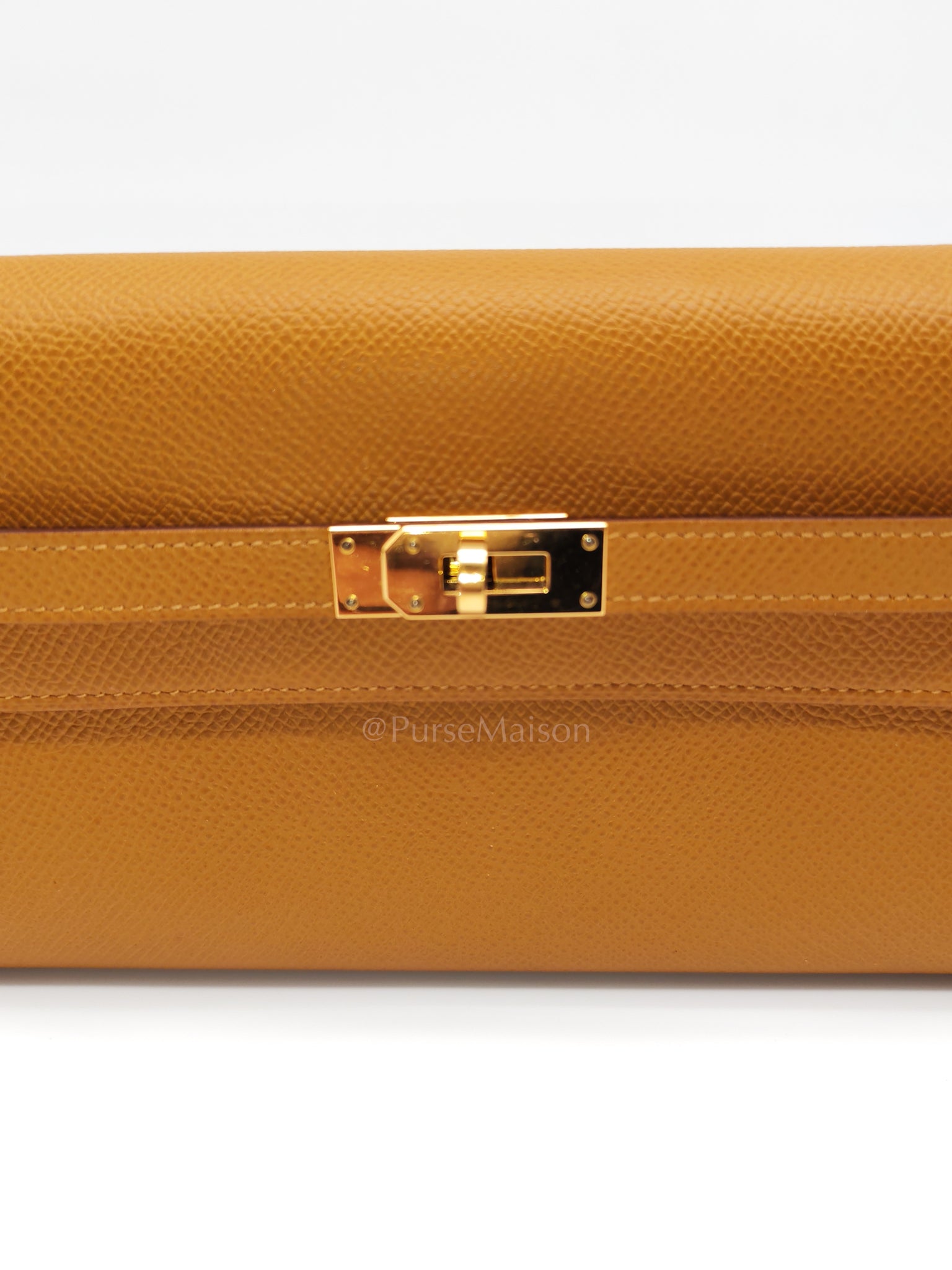 Kelly To Go Sesame in Epsom Leather and Gold Hardware Stamp Y (2020) | Purse Maison Luxury Bags Shop