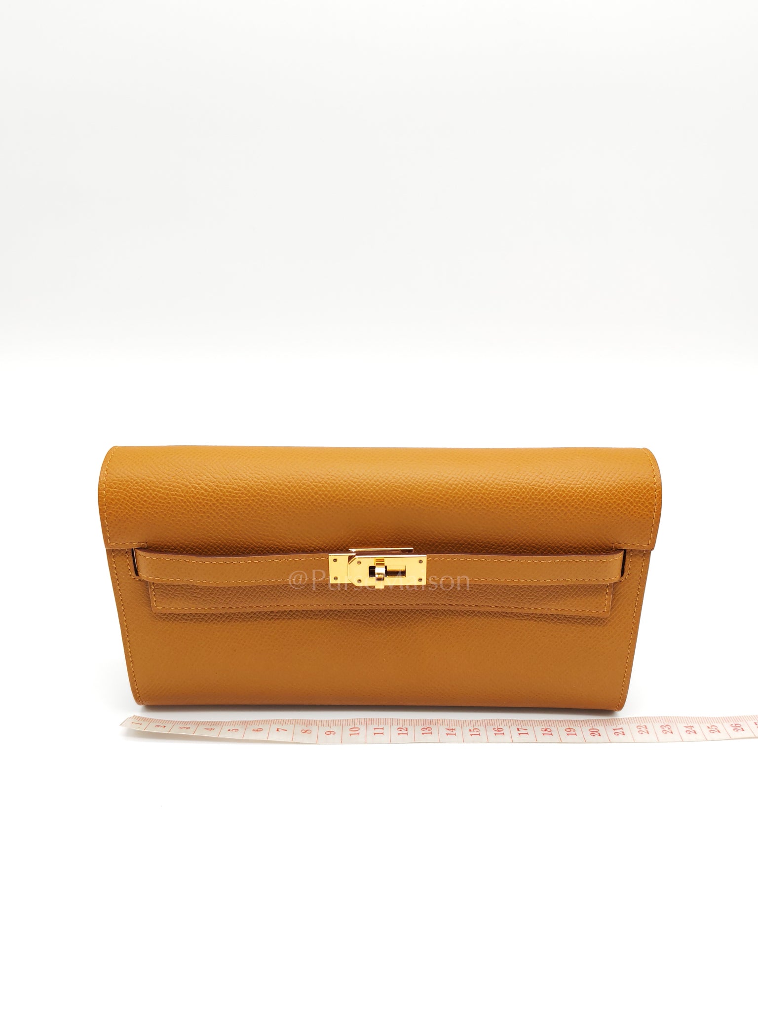 Kelly To Go Sesame in Epsom Leather and Gold Hardware Stamp Y (2020) | Purse Maison Luxury Bags Shop