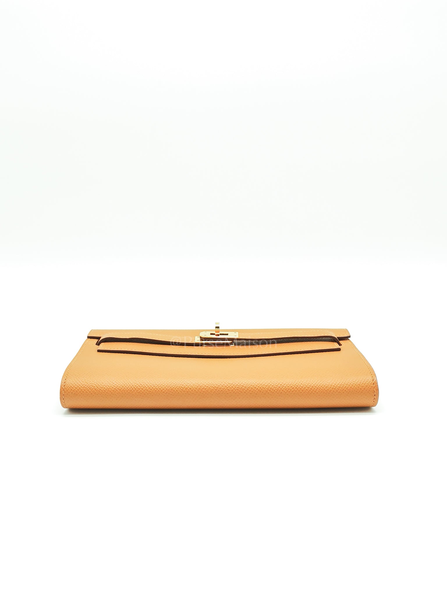 Kelly To Go Sesame in Epsom Leather and Gold Hardware Stamp Y (2020) | Purse Maison Luxury Bags Shop