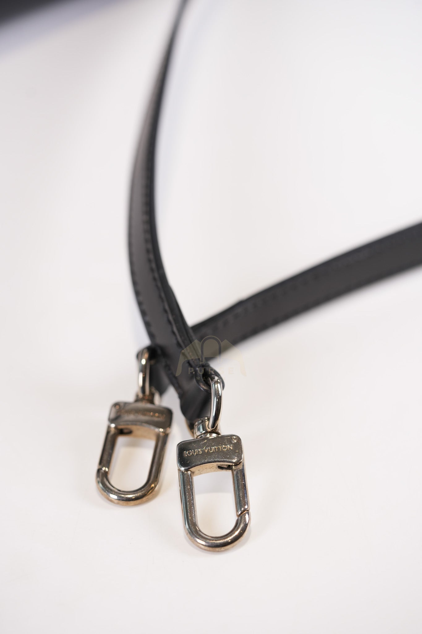 Kleber MM Bag in Black Epi Leather & Silver Hardware (Date Code: FO3106) | Purse Maison Luxury Bags Shop