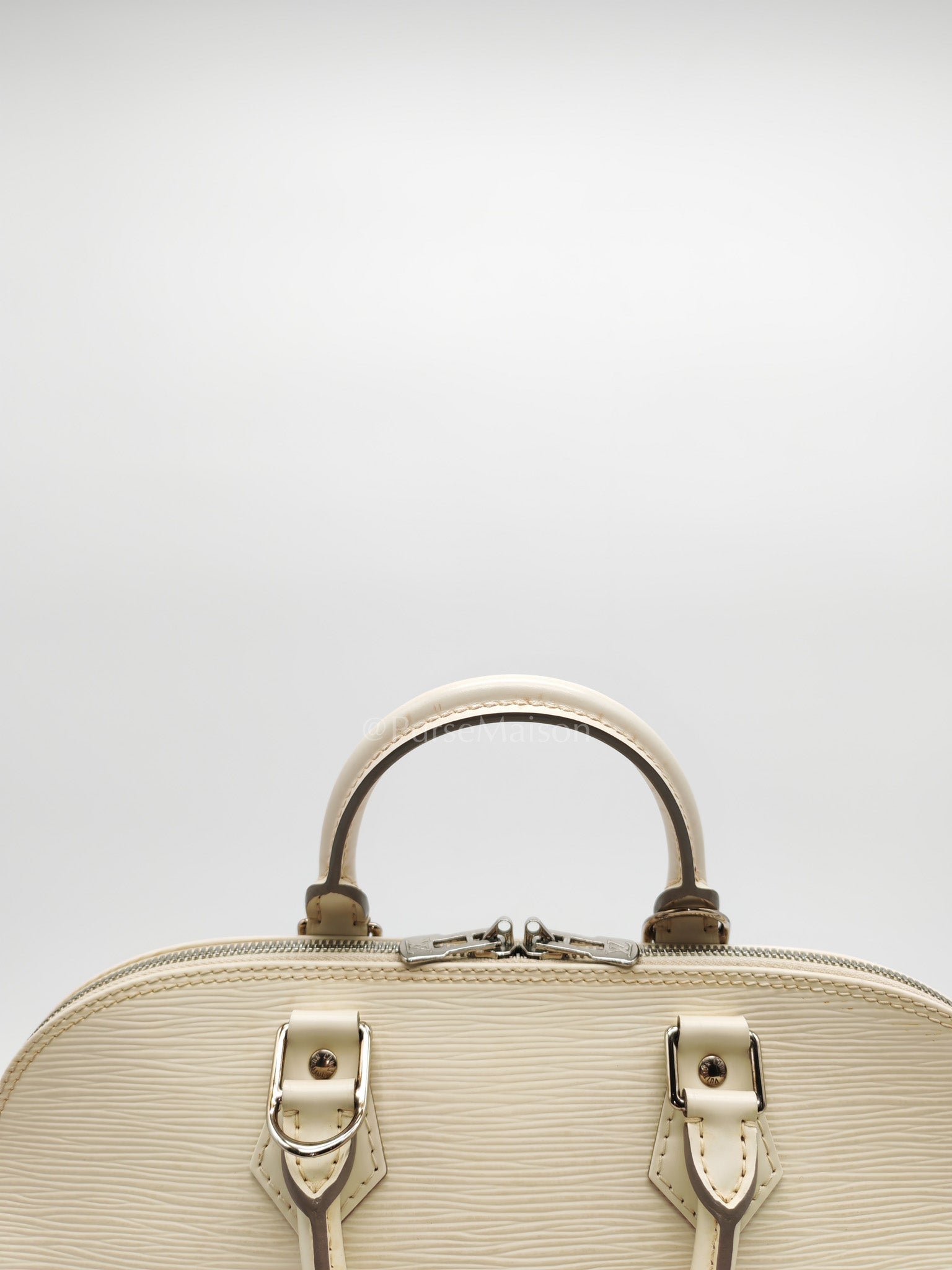 Alma PM in Ivoire Epi Leather & Silver Hardware (Date Code: FL2047)