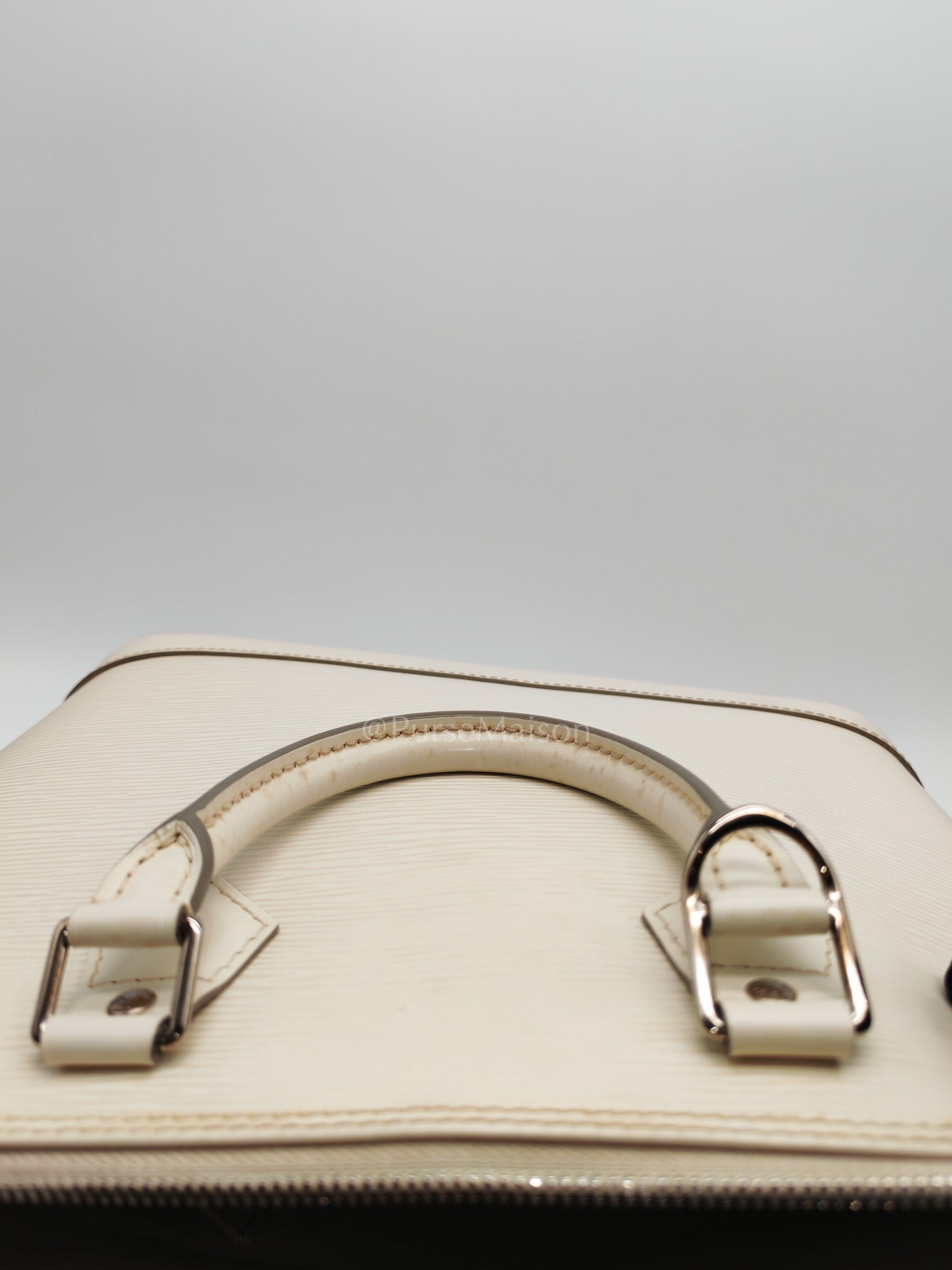 Alma PM in Ivoire Epi Leather & Silver Hardware (Date Code: FL2047)
