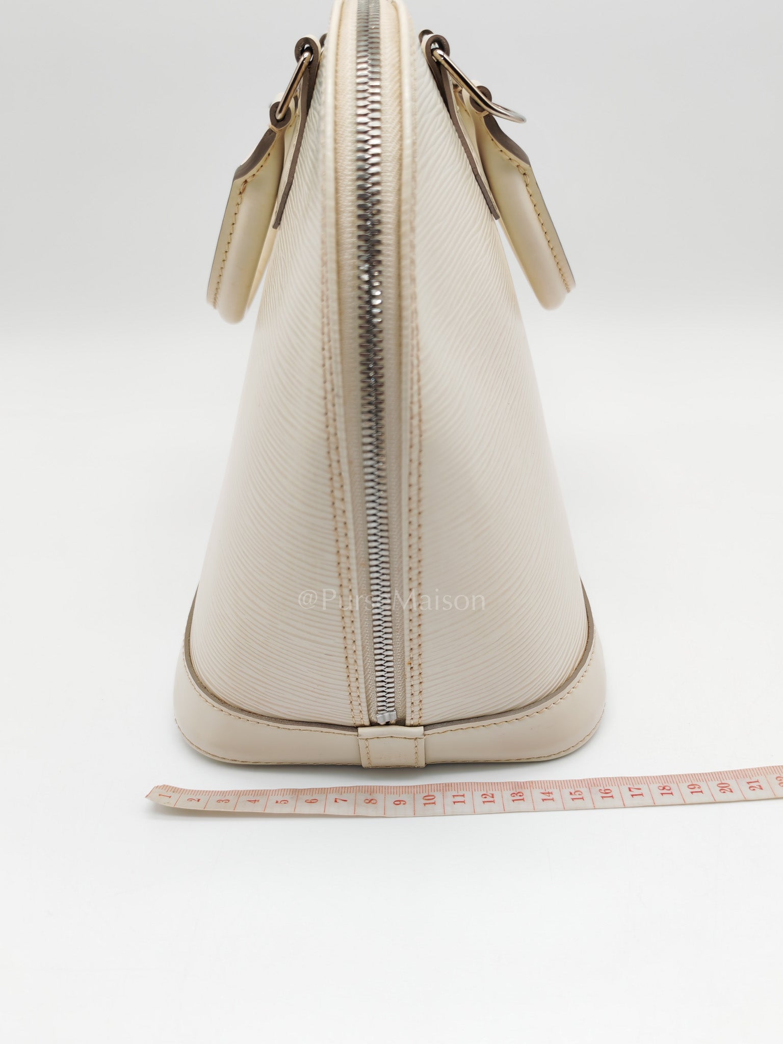 Alma PM in Ivoire Epi Leather & Silver Hardware (Date Code: FL2047)