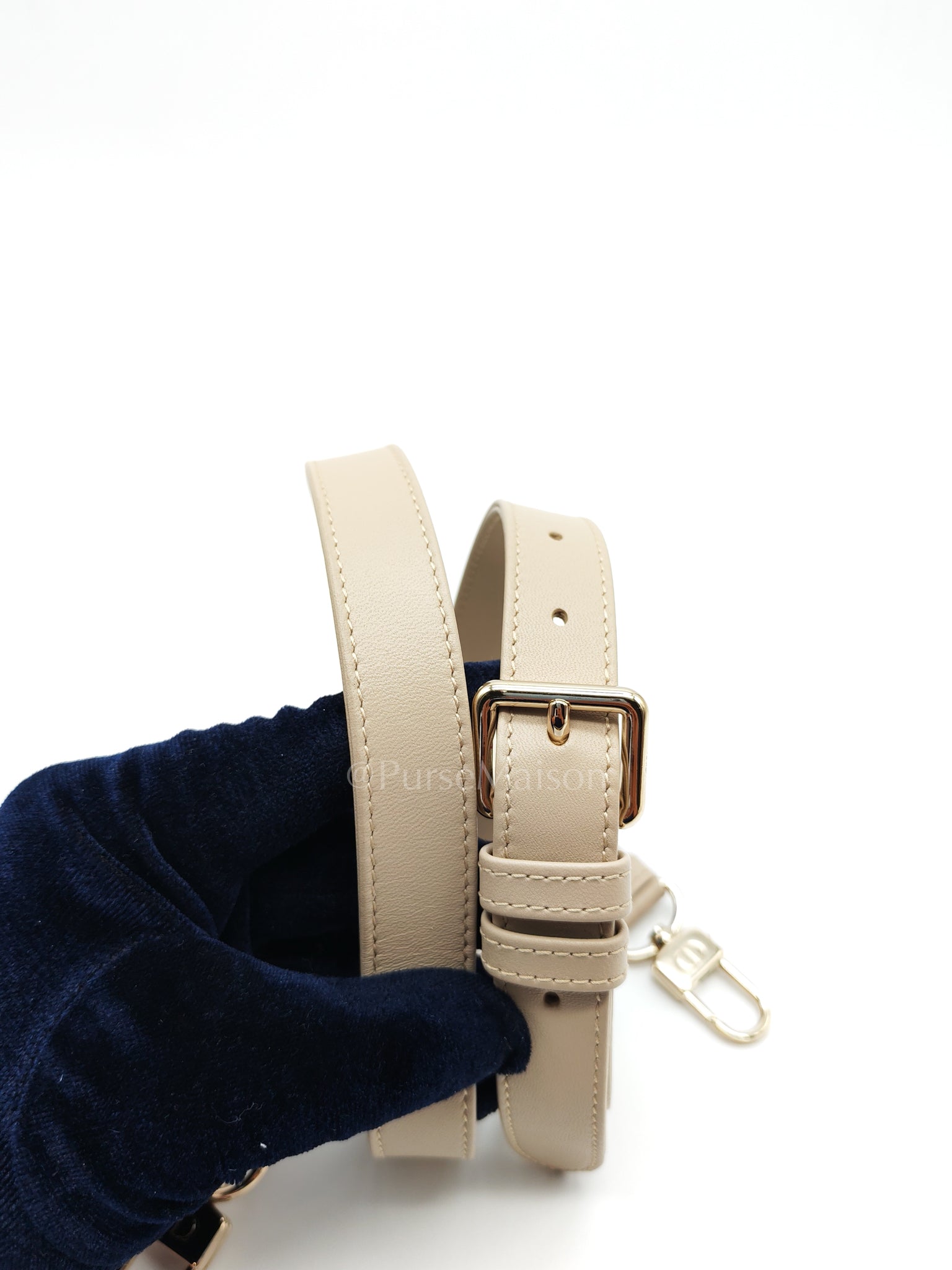 Lady D-Joy Small in Powder Beige Lambskin Leather Shoulder Bag | Purse Maison Luxury Bags Shop