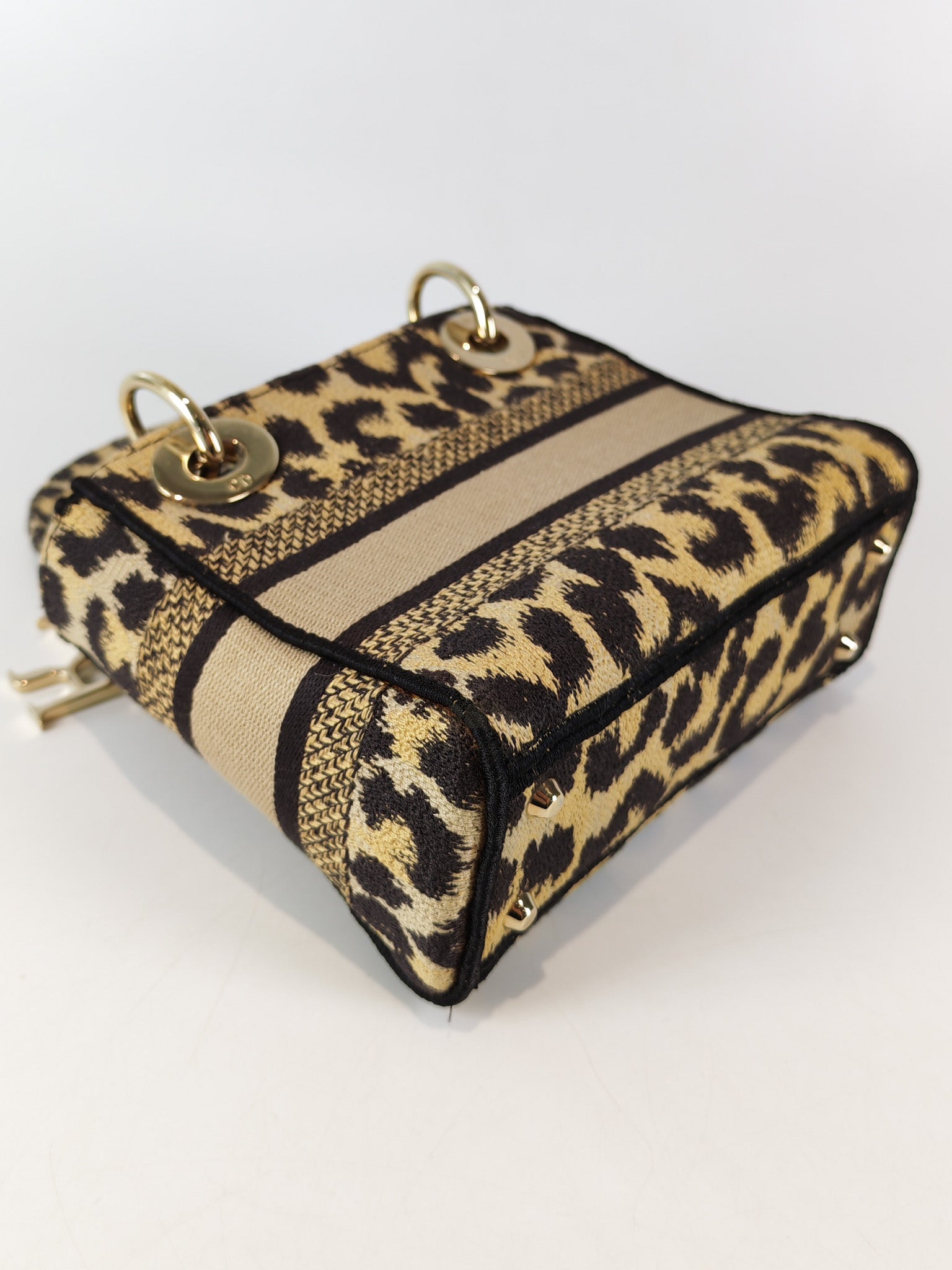 Lady D-lite Mini in Mizza Leopard Embroidered Canvas | Purse Maison Luxury Bags Shop