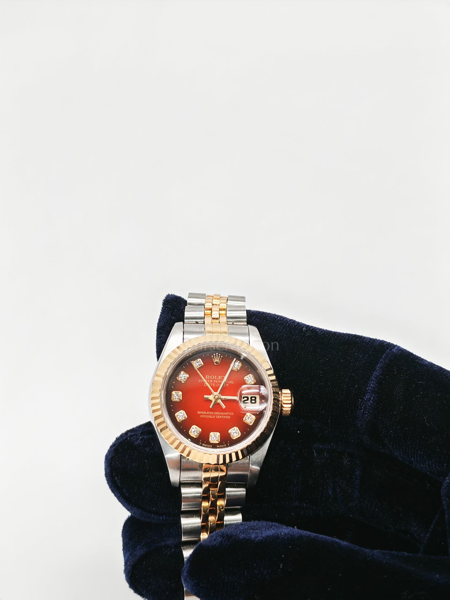 Lady Datejust 26mm Oyster Perpetual Red Vignette Diamond Dial Two-toned Stainless Steel Strap Watch (Reference Number: 69173) | Purse Maison Luxury Bags Shop