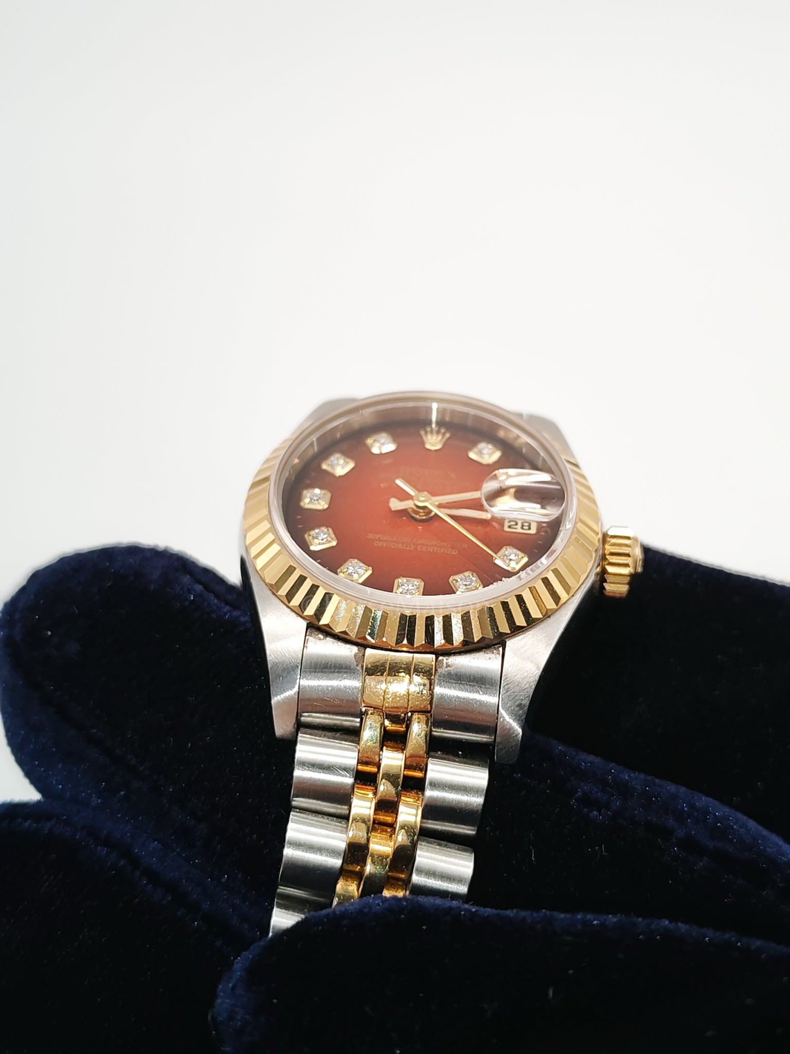 Lady Datejust 26mm Oyster Perpetual Red Vignette Diamond Dial Two-toned Stainless Steel Strap Watch (Reference Number: 69173) | Purse Maison Luxury Bags Shop