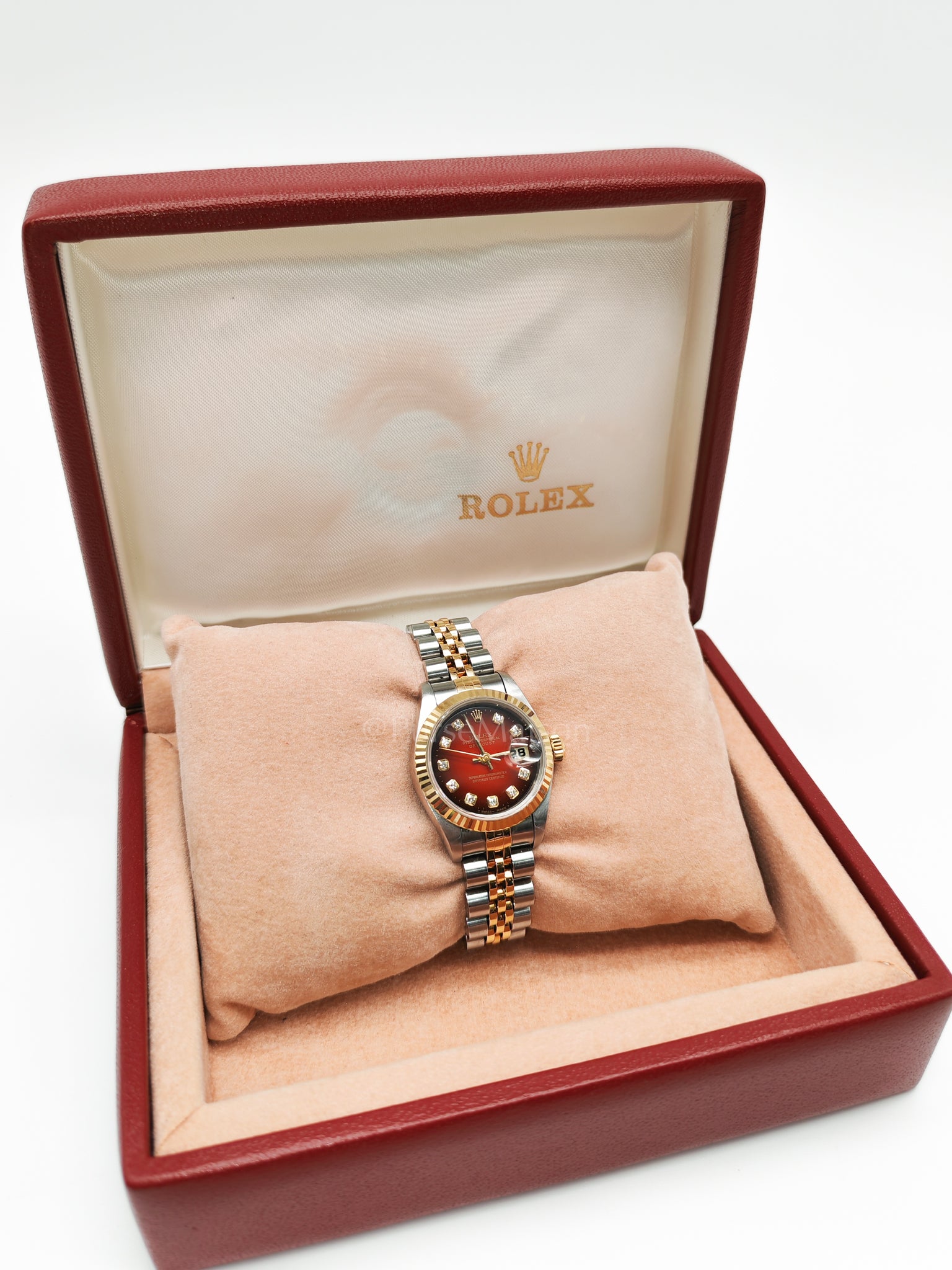 Lady Datejust 26mm Oyster Perpetual Red Vignette Diamond Dial Two-toned Stainless Steel Strap Watch (Reference Number: 69173) | Purse Maison Luxury Bags Shop