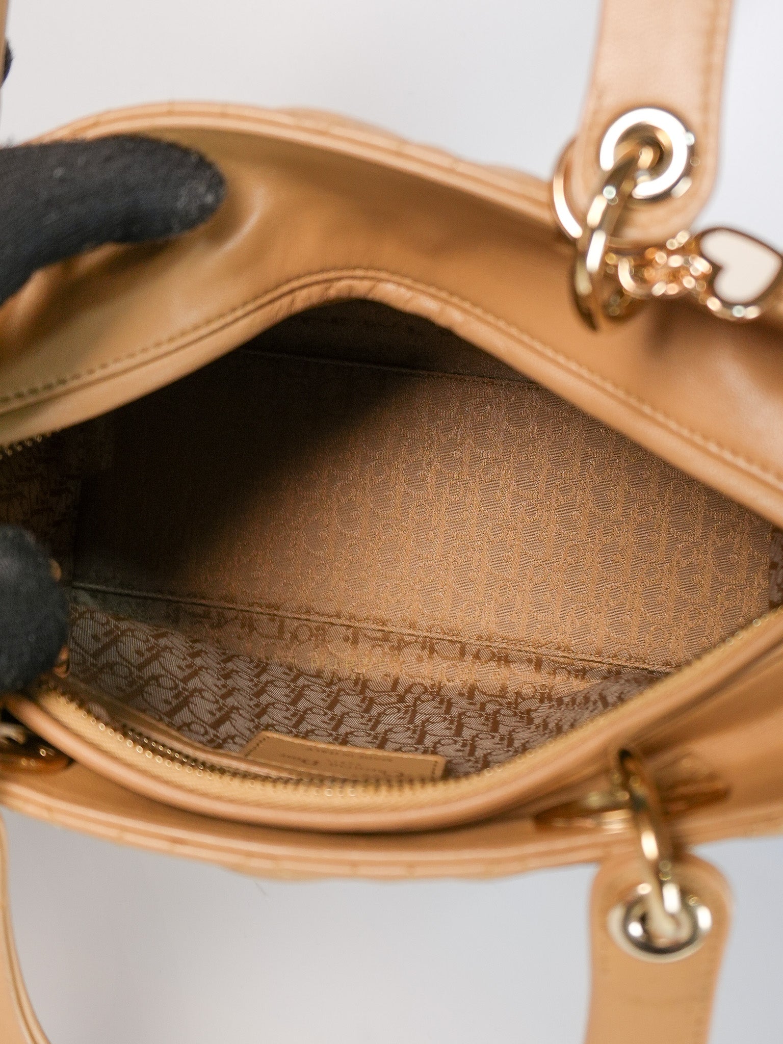 Lady Dior Medium in Biscuit Lambskin Leather | Purse Maison Luxury Bags Shop