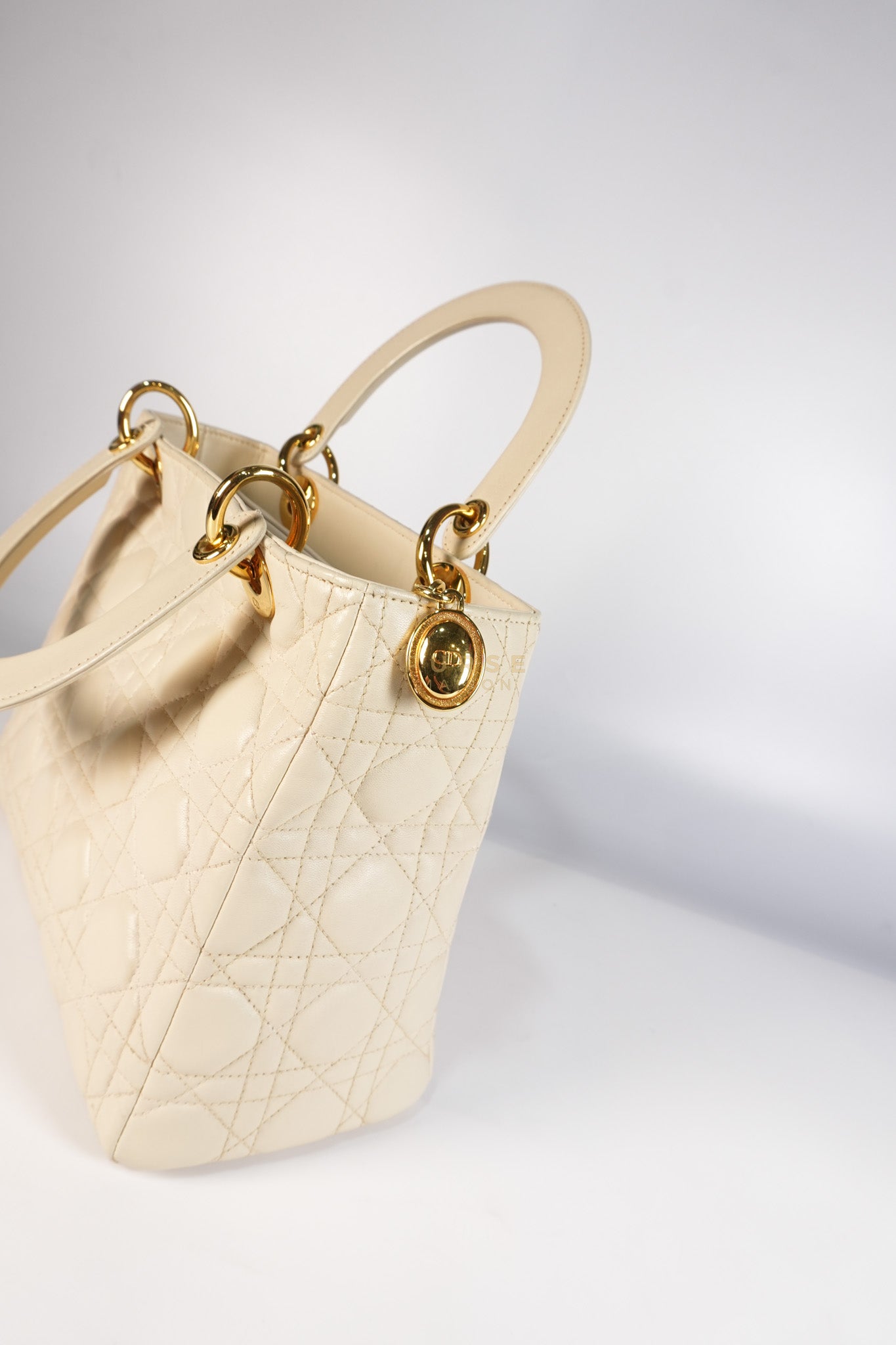Lady Dior Medium in Cream Cannage Lambskin Leather and Gold Hardware | Purse Maison Luxury Bags Shop