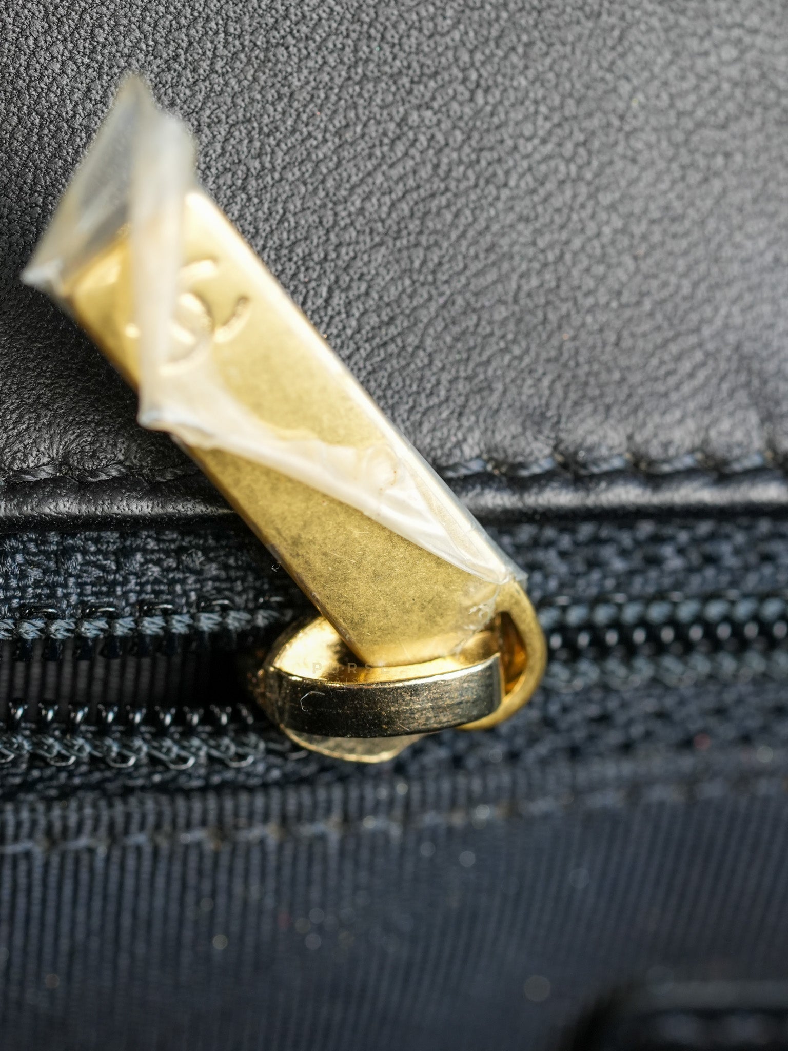 Le Boy New Medium In Black Lambskin Leather Aged Gold Hardware( Series 23) | Purse Maison Luxury Bags Shop