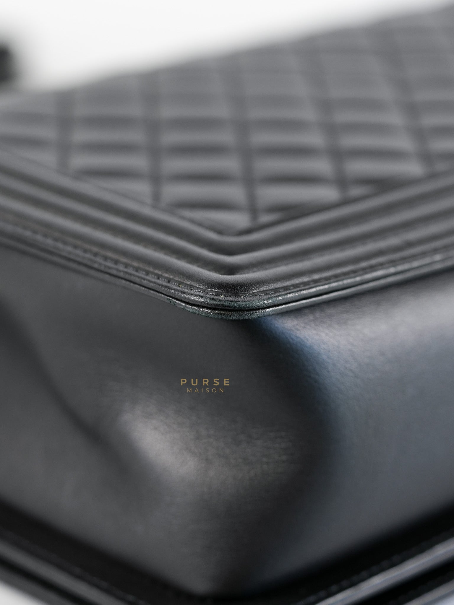 Le Boy New Medium in Black Quilted Lambskin Leather & Ruthenium Hardware (Series 24) | Purse Maison Luxury Bags Shop
