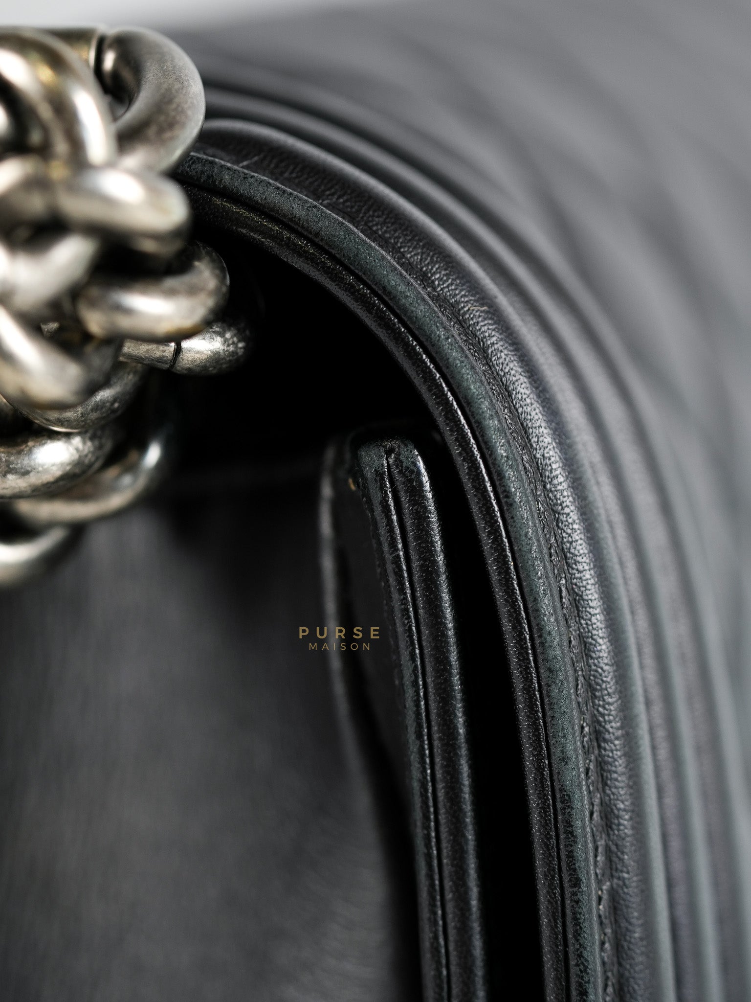 Le Boy New Medium in Black Quilted Lambskin Leather & Ruthenium Hardware (Series 24) | Purse Maison Luxury Bags Shop