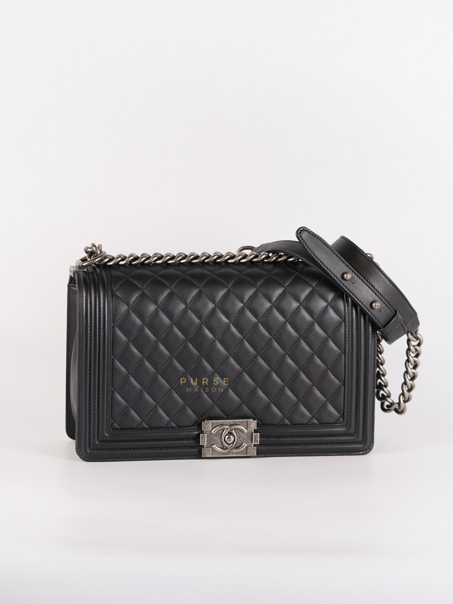 Le Boy New Medium in Black Quilted Lambskin Leather & Ruthenium Hardware (Series 24) | Purse Maison Luxury Bags Shop