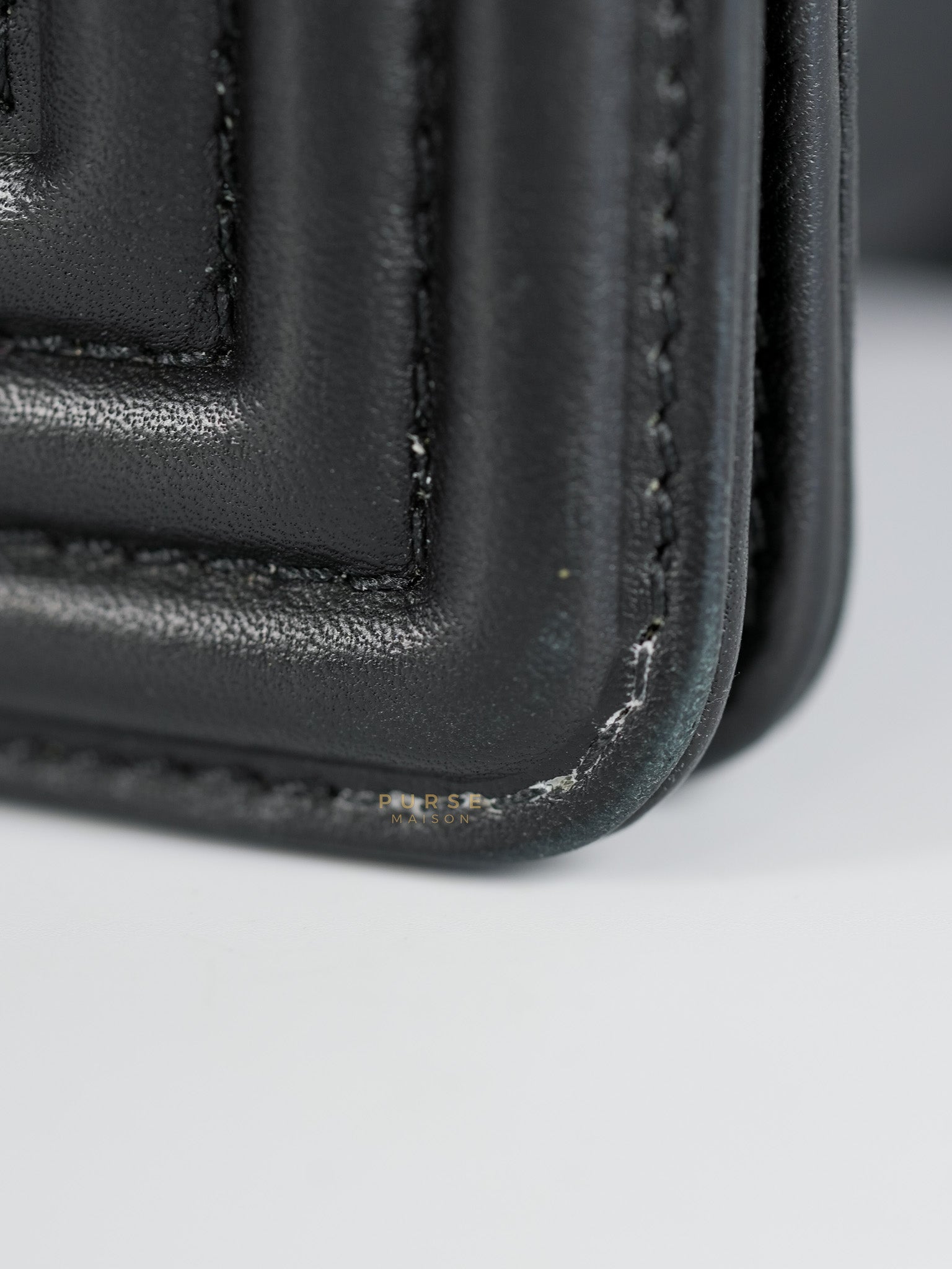 Le Boy New Medium in Black Quilted Lambskin Leather & Ruthenium Hardware (Series 24) | Purse Maison Luxury Bags Shop