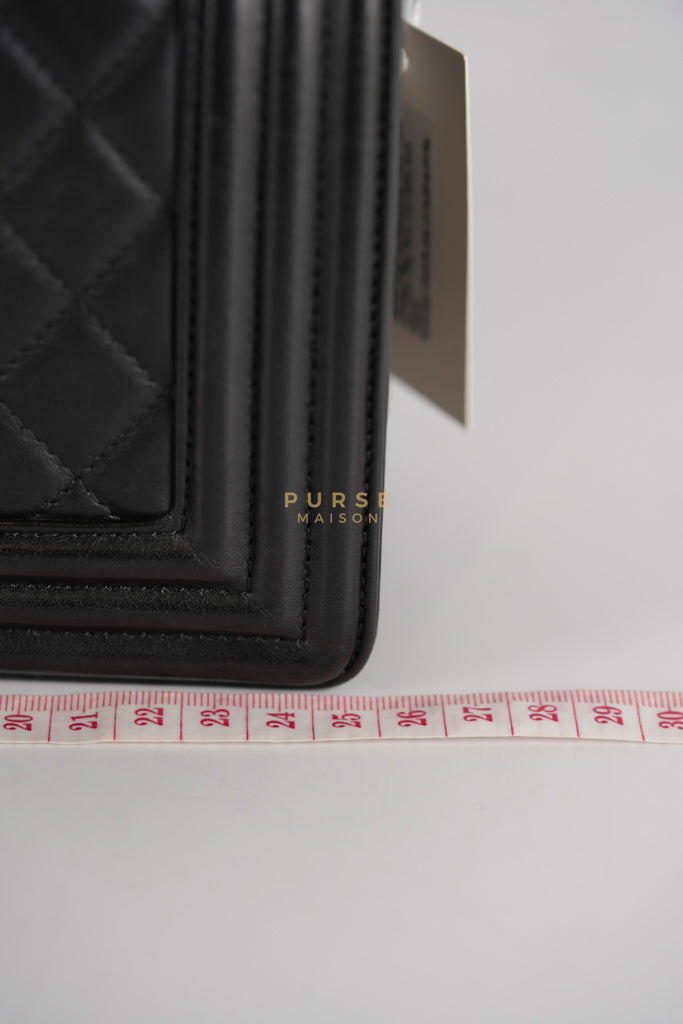 Le Boy Old Medium in Black Quilted Lambskin Leather & Gold Hardware Series 20 | Purse Maison Luxury Bags Shop