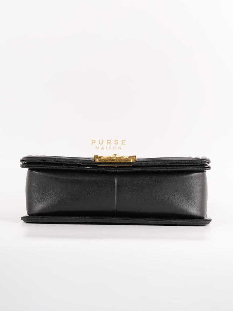 Le Boy Old Medium in Black Quilted Lambskin Leather & Gold Hardware Series 20 | Purse Maison Luxury Bags Shop