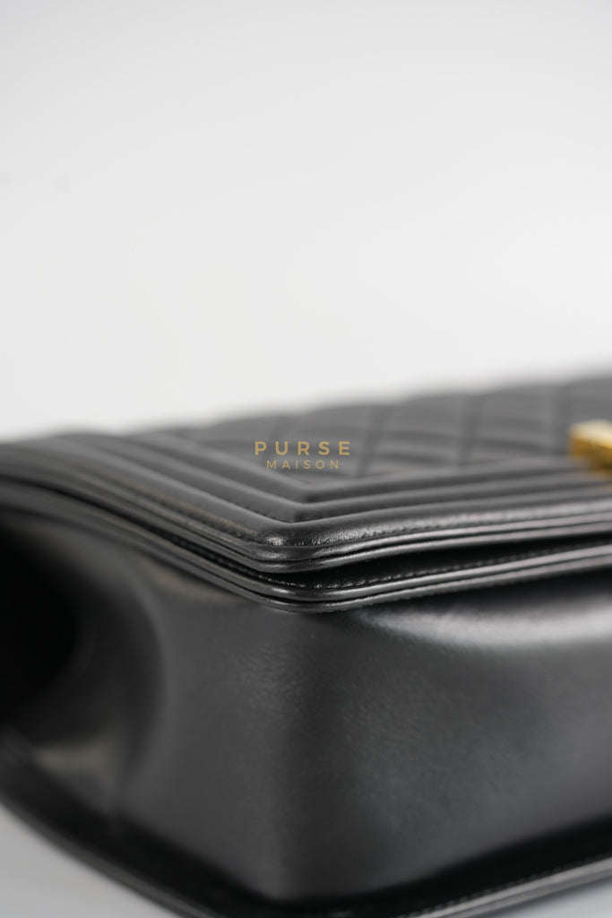 Le Boy Old Medium in Black Quilted Lambskin Leather & Gold Hardware Series 20 | Purse Maison Luxury Bags Shop