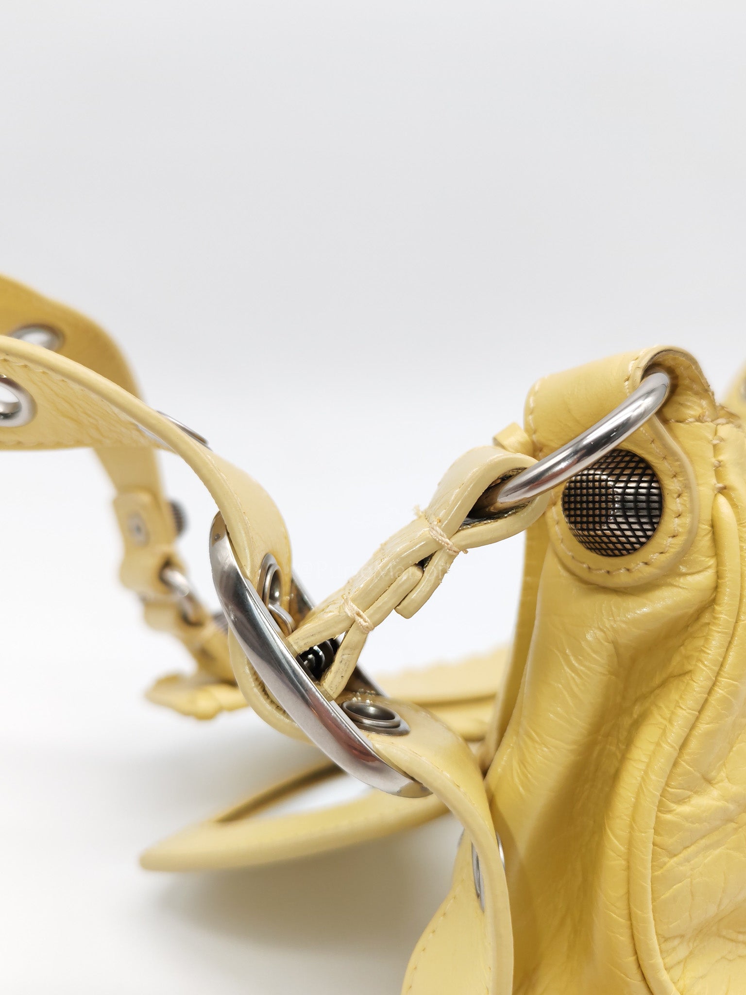 Le Cagole Butter Yellow Shoulder Bag | Purse Maison Luxury Bags Shop