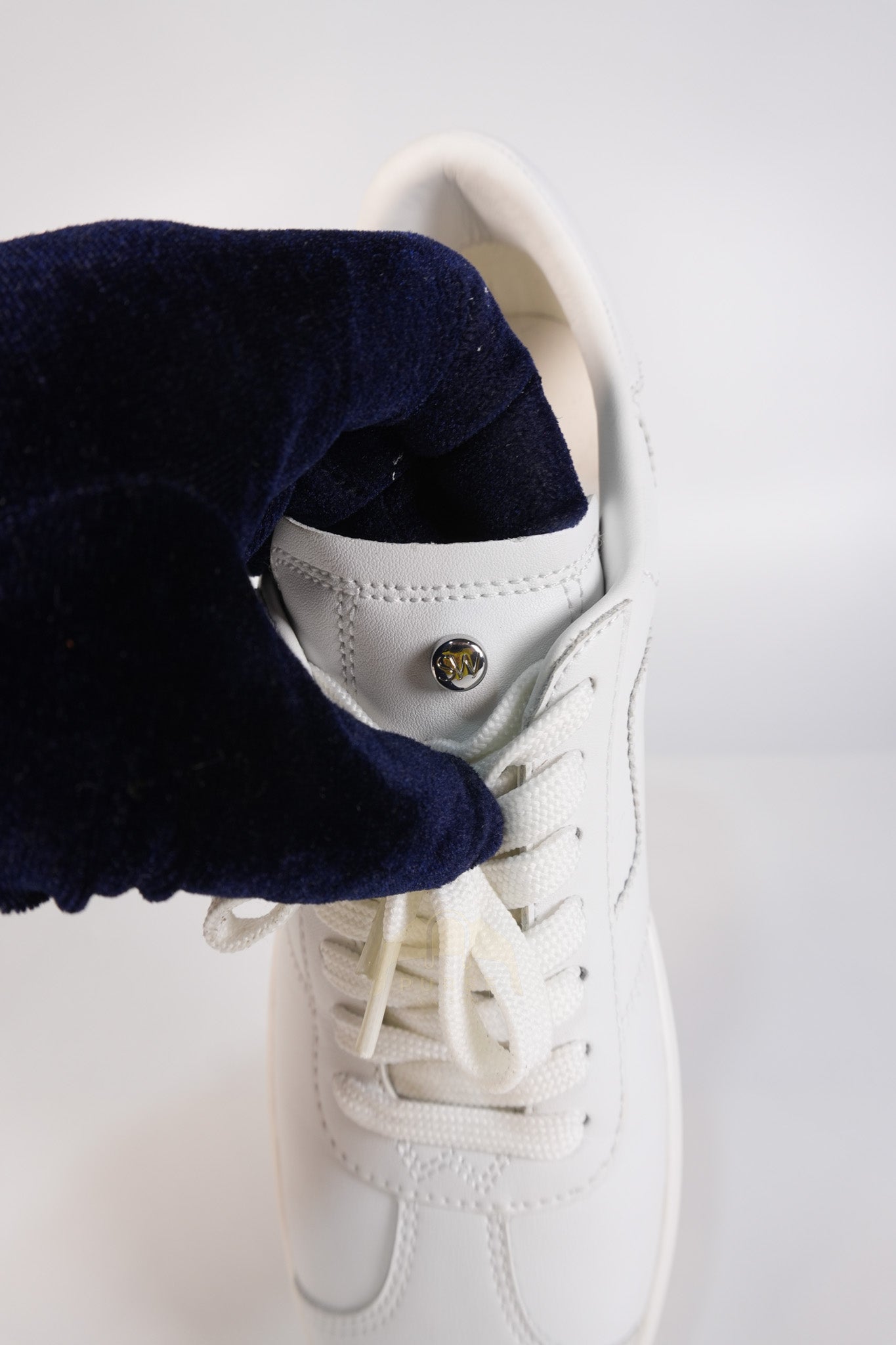 Leather White Sneakers 36.5 EU(23.3 cm) | Purse Maison Luxury Bags Shop