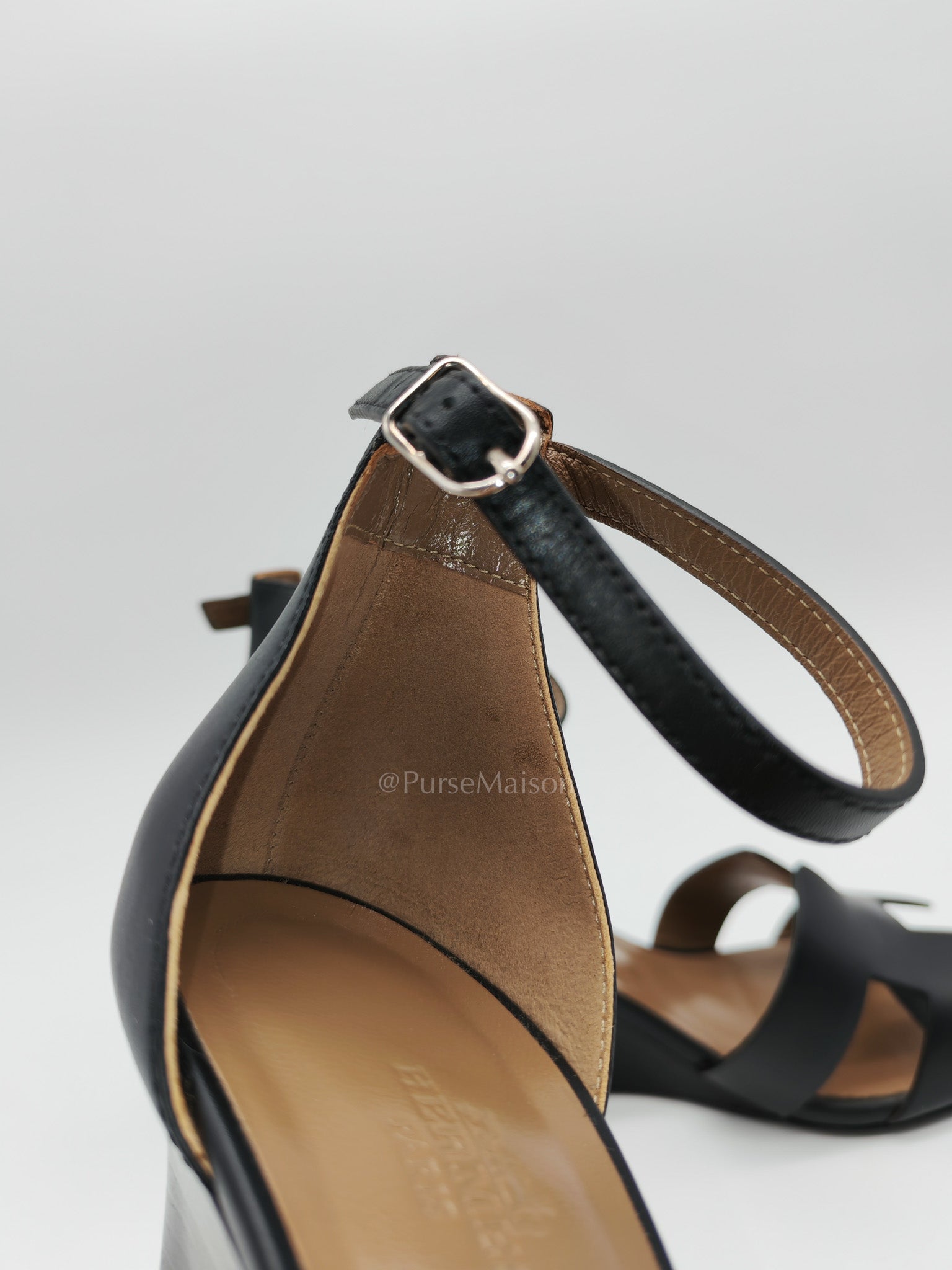 Legend in Black Swift Leather Sandals Size 37EU (24cm) | Purse Maison Luxury Bags Shop