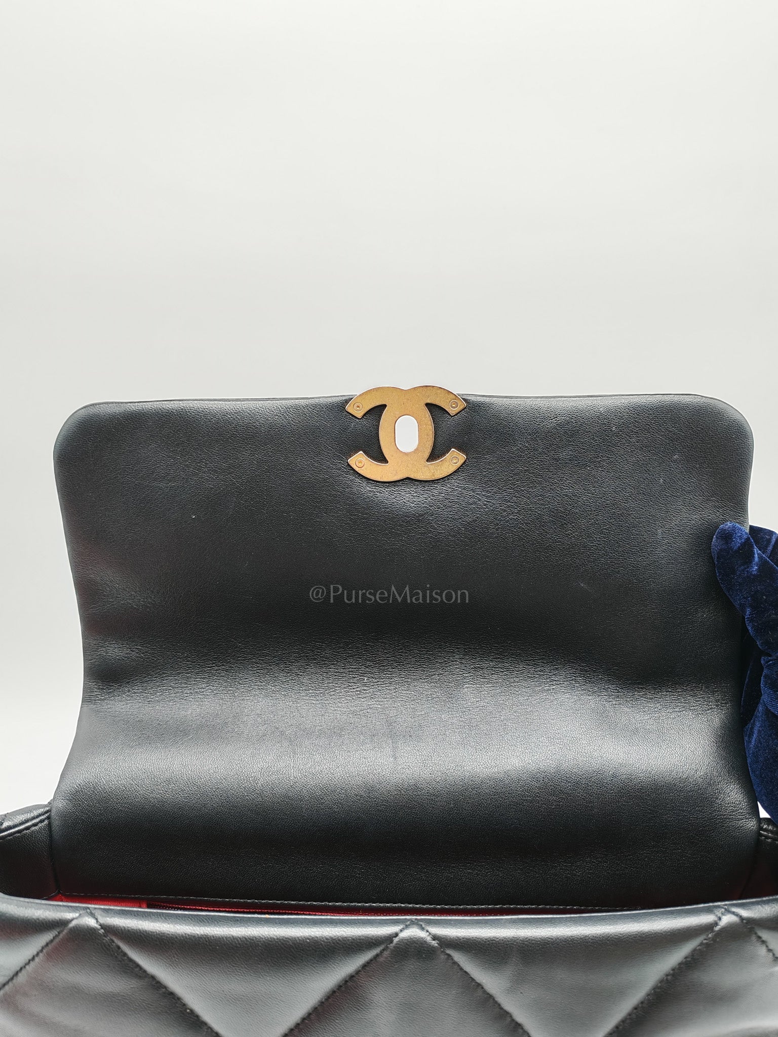 19 Large in Black Quilted Lambskin Leather and Mixed Hardware (Microchip)
