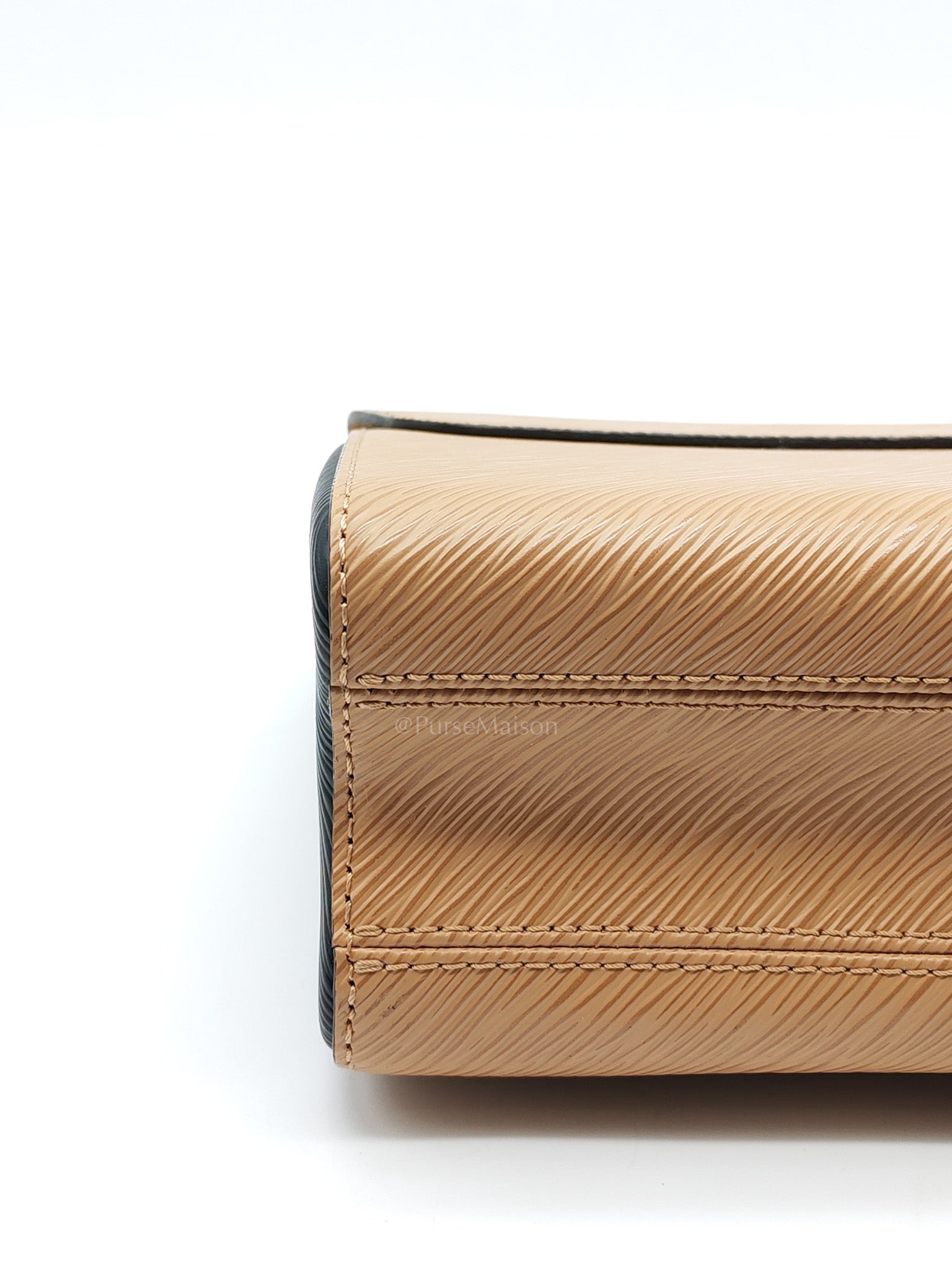 Twist MM Tri-color Epi Leather Crossbody Bag (Date Code: SR4149)