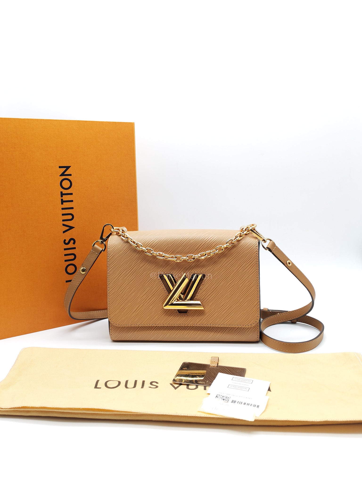 Twist MM Tri-color Epi Leather Crossbody Bag (Date Code: SR4149)