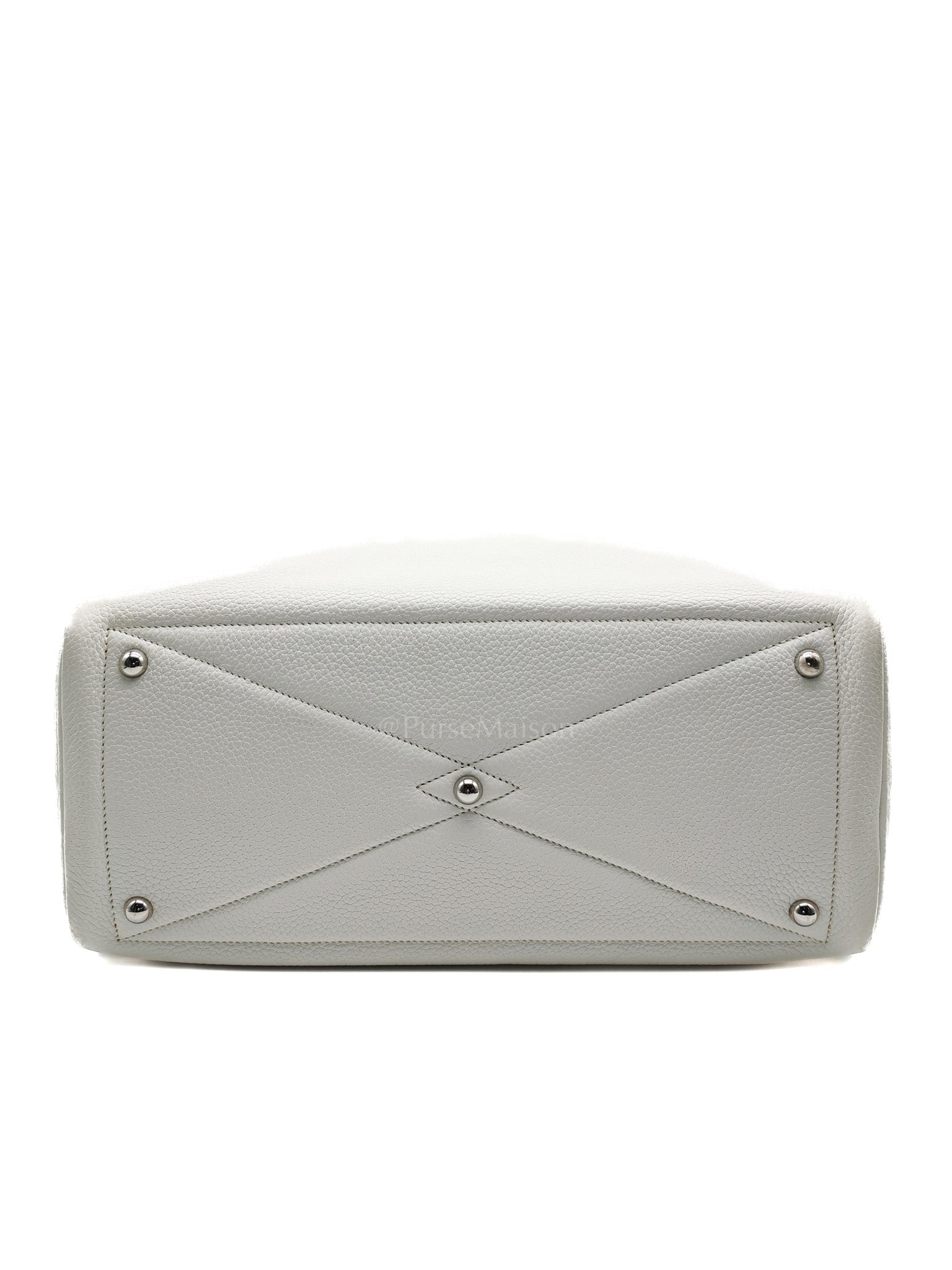 Victoria II 35 in White Clemence Leather & Palladium Hardware Stamp R (2014)