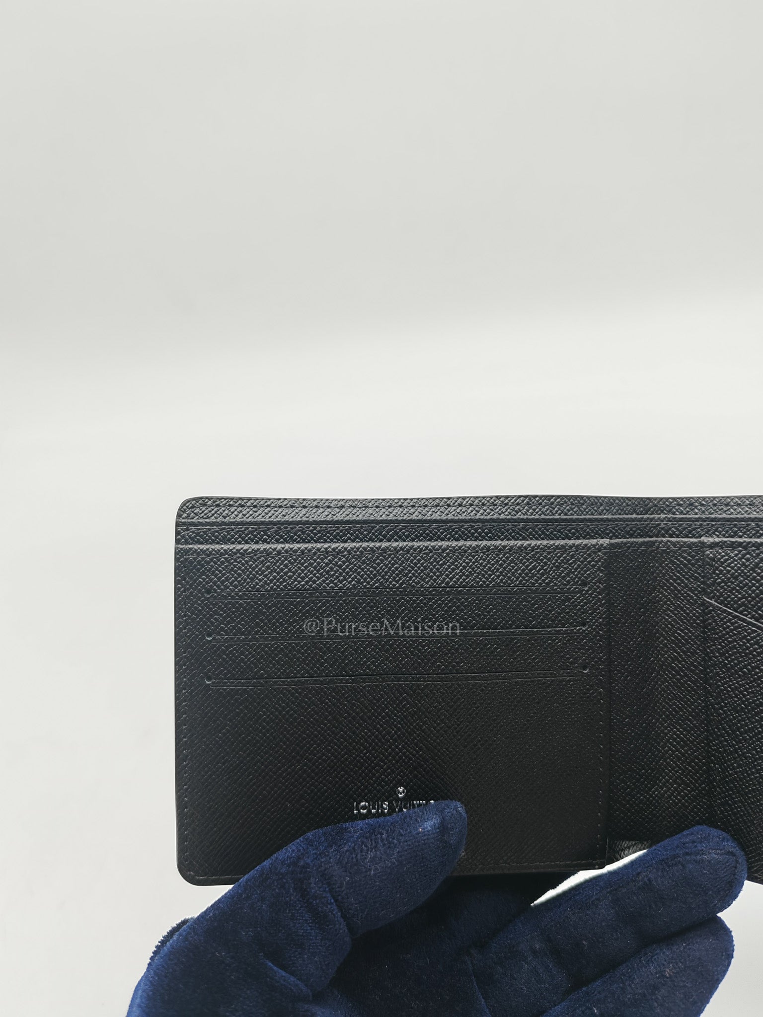 Multiple Wallet in Monogram Eclipse Canvas (Microchip)