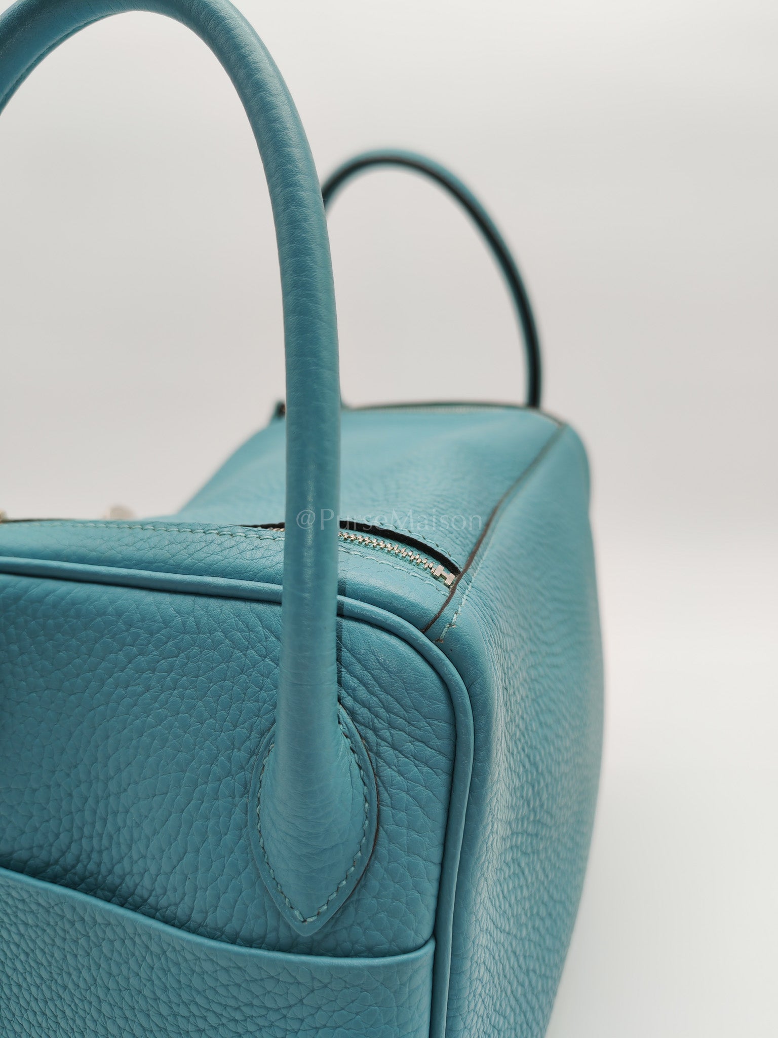Lindy 26 Bleu Saint Clemence and Palladium Hardware Stamp T (2015) | Purse Maison Luxury Bags Shop