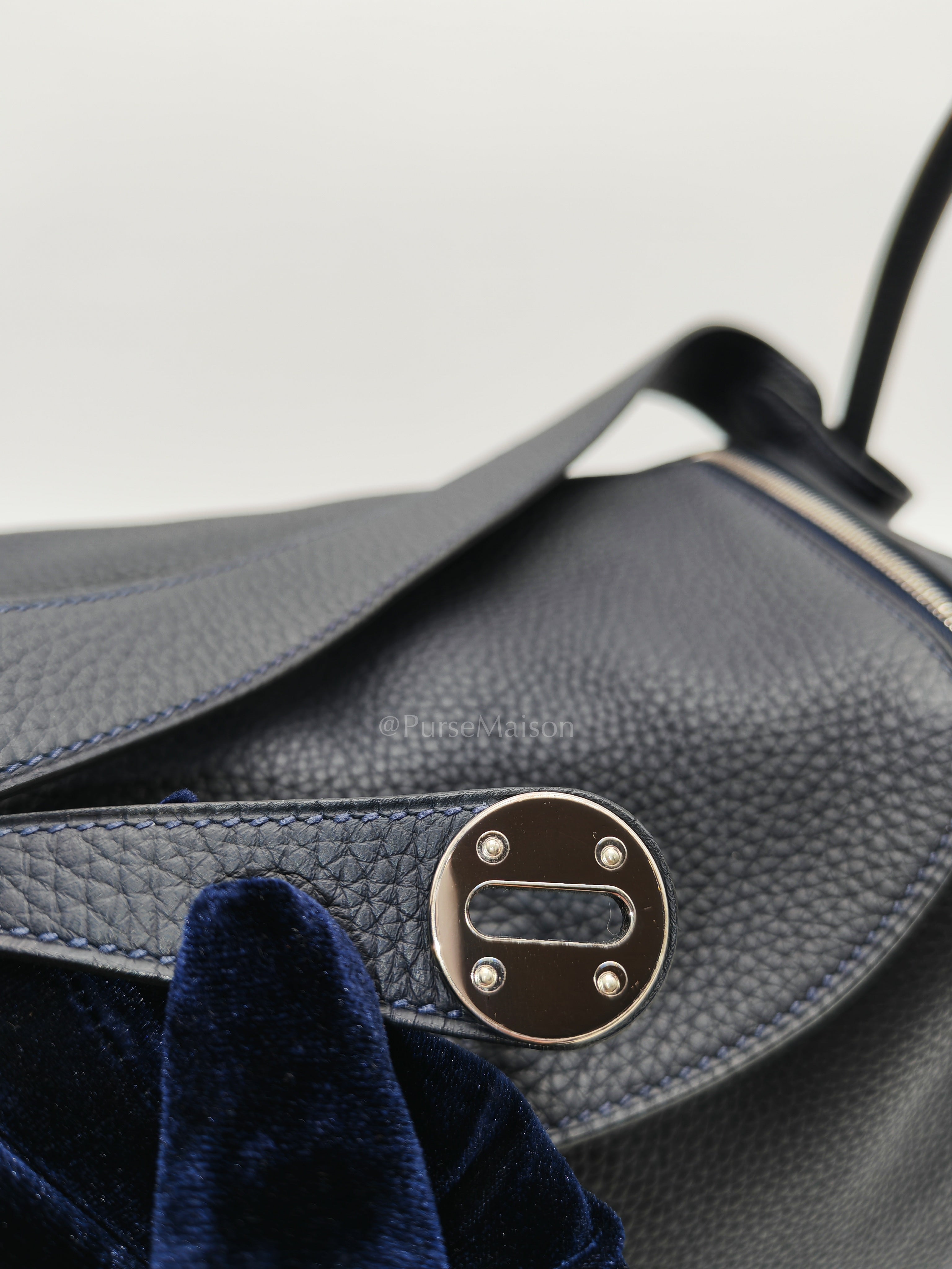 Lindy 26 Blue Nuit in Togo Leather and Palladium Hardware Stamp C (2018) | Purse Maison Luxury Bags Shop