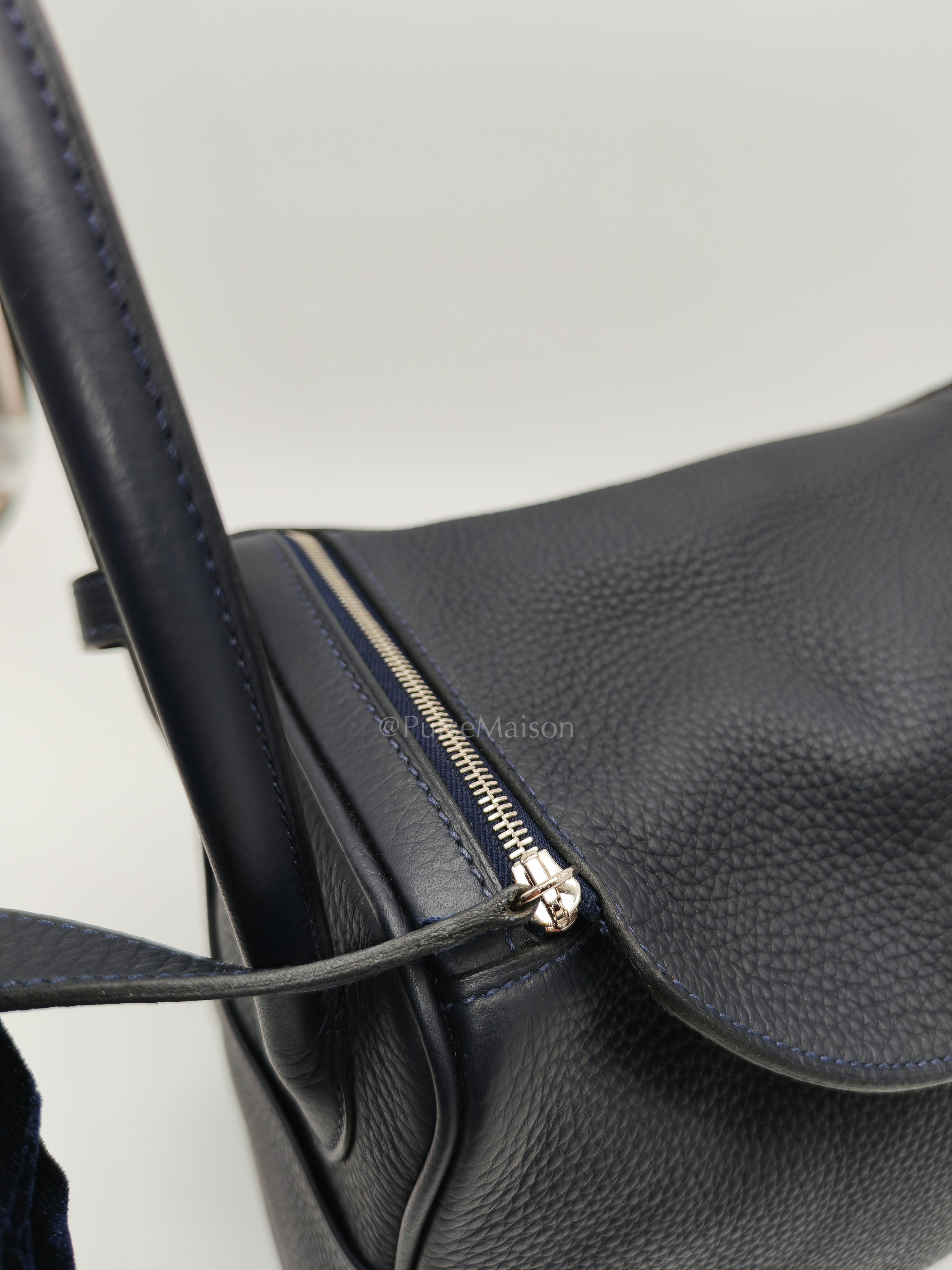 Lindy 26 Blue Nuit in Togo Leather and Palladium Hardware Stamp C (2018) | Purse Maison Luxury Bags Shop