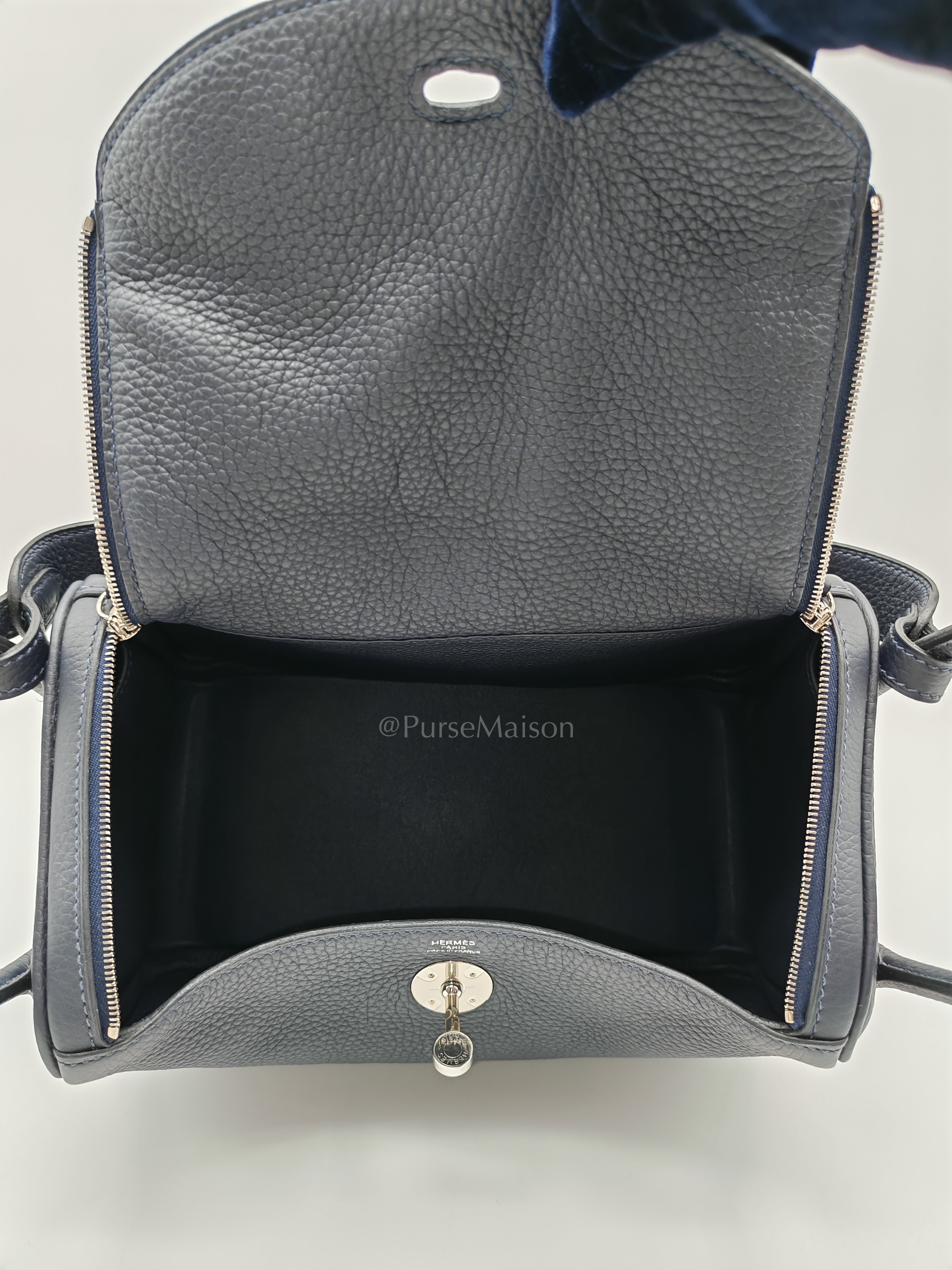 Lindy 26 Blue Nuit in Togo Leather and Palladium Hardware Stamp C (2018) | Purse Maison Luxury Bags Shop