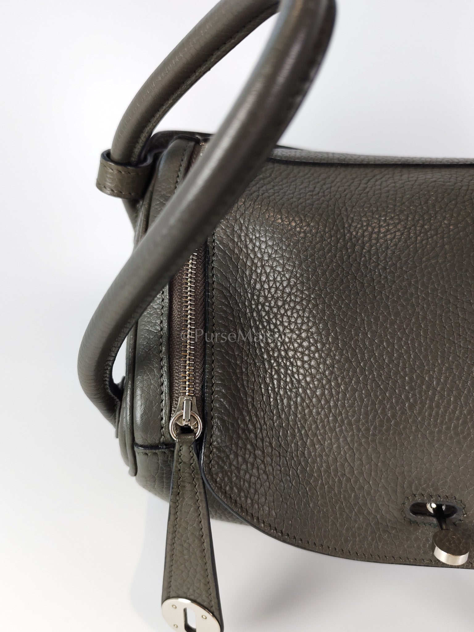 Lindy 26 Etain in Clemance Leather and Palladium Hardware Stamp X (2016) | Purse Maison Luxury Bags Shop