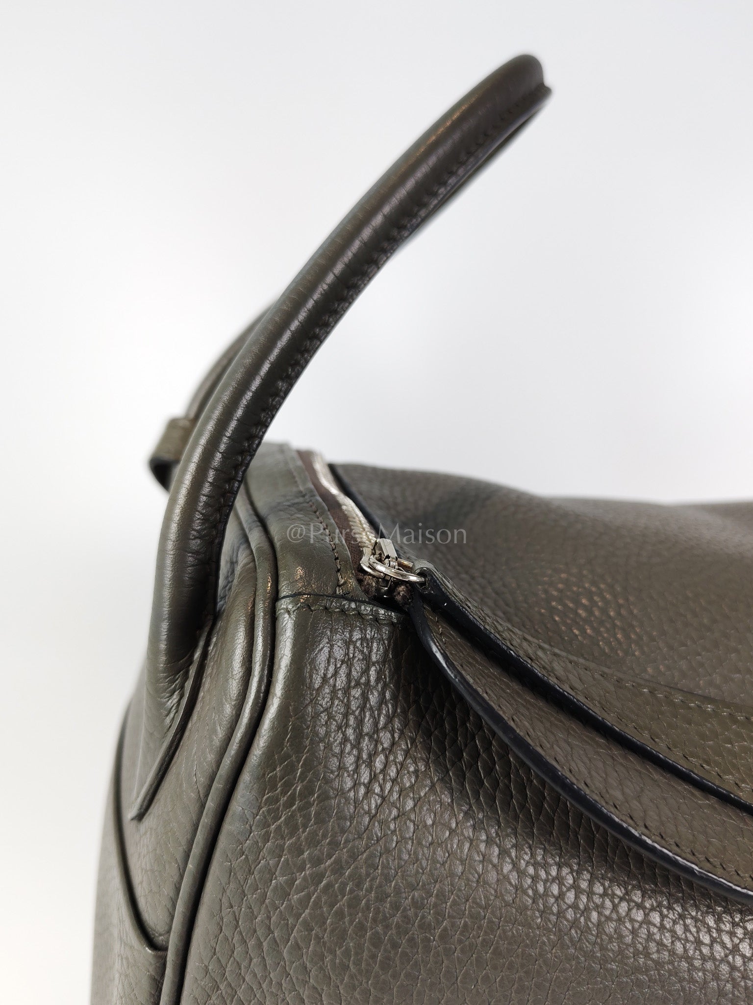 Lindy 26 Etain in Clemance Leather and Palladium Hardware Stamp X (2016) | Purse Maison Luxury Bags Shop