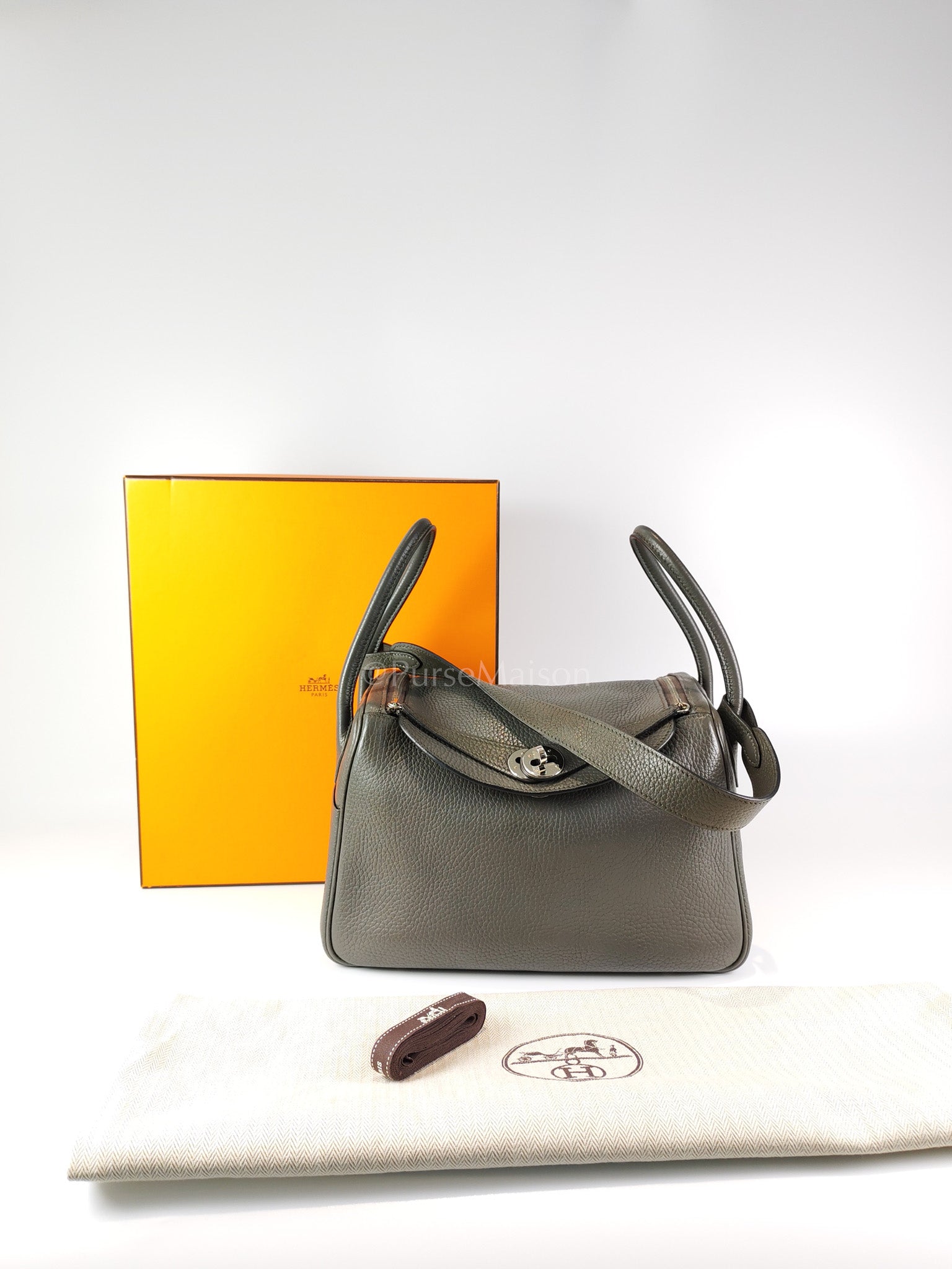 Lindy 26 Etain in Clemance Leather and Palladium Hardware Stamp X (2016) | Purse Maison Luxury Bags Shop