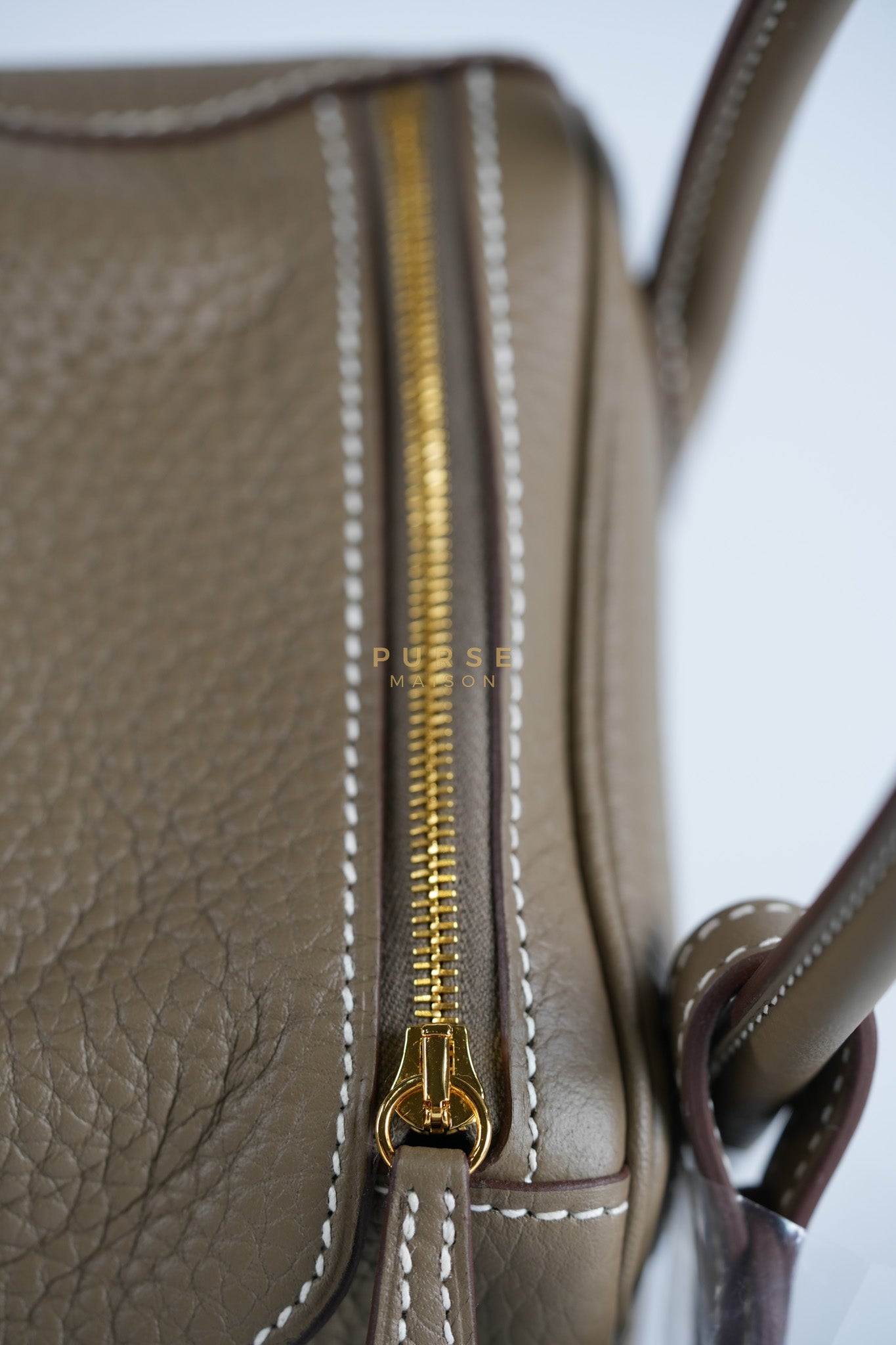 Lindy 26 in Etoupe Taurillon Clemence Leather & Gold Hardware Stamp K (2025) | Purse Maison Luxury Bags Shop