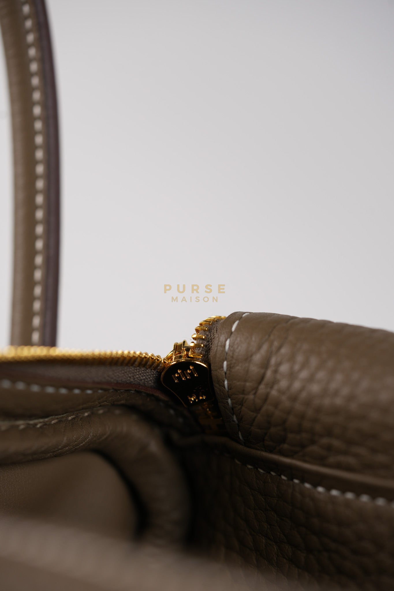 Lindy 26 in Etoupe Taurillon Clemence Leather & Gold Hardware Stamp K (2025) | Purse Maison Luxury Bags Shop